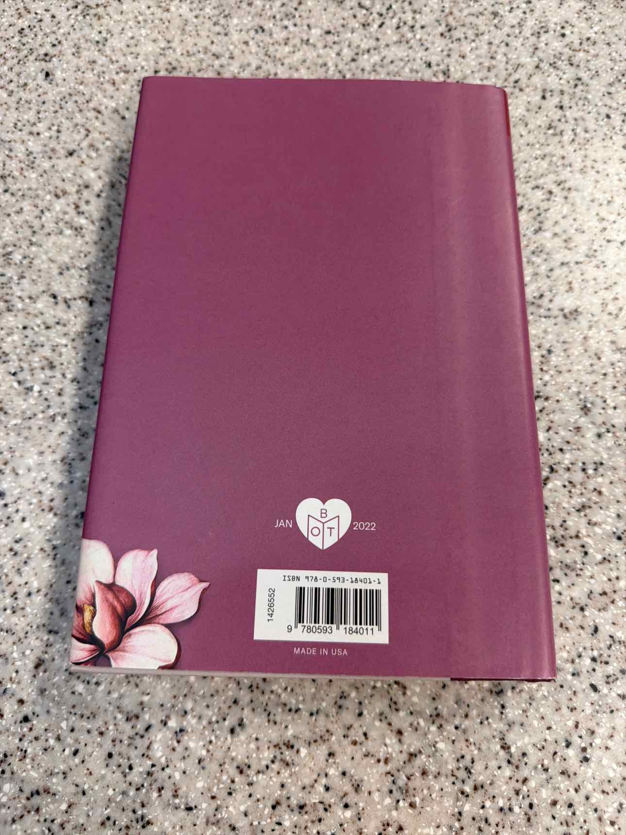 The Magnolia Palace by Fiona Davis (hard cover book)