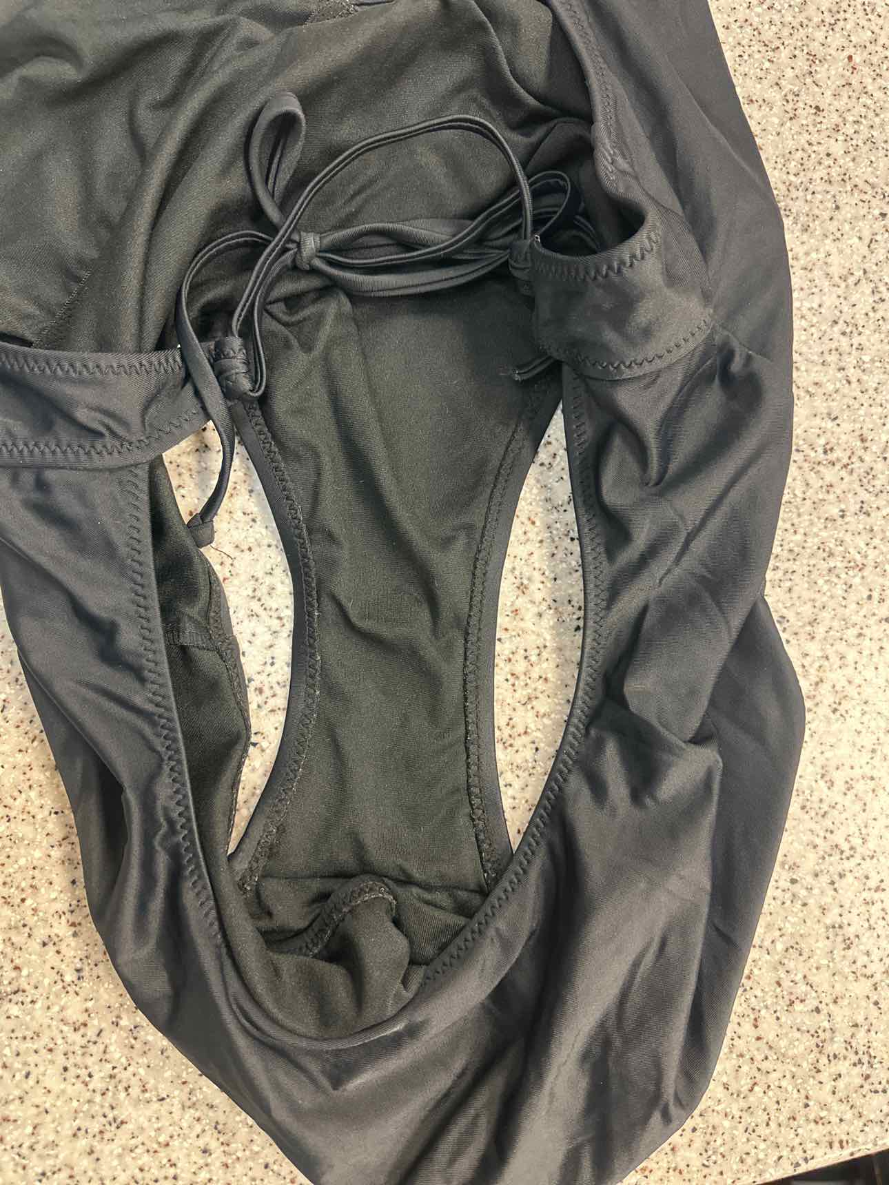 Kona Sol Size XL Black/Ivory Swim