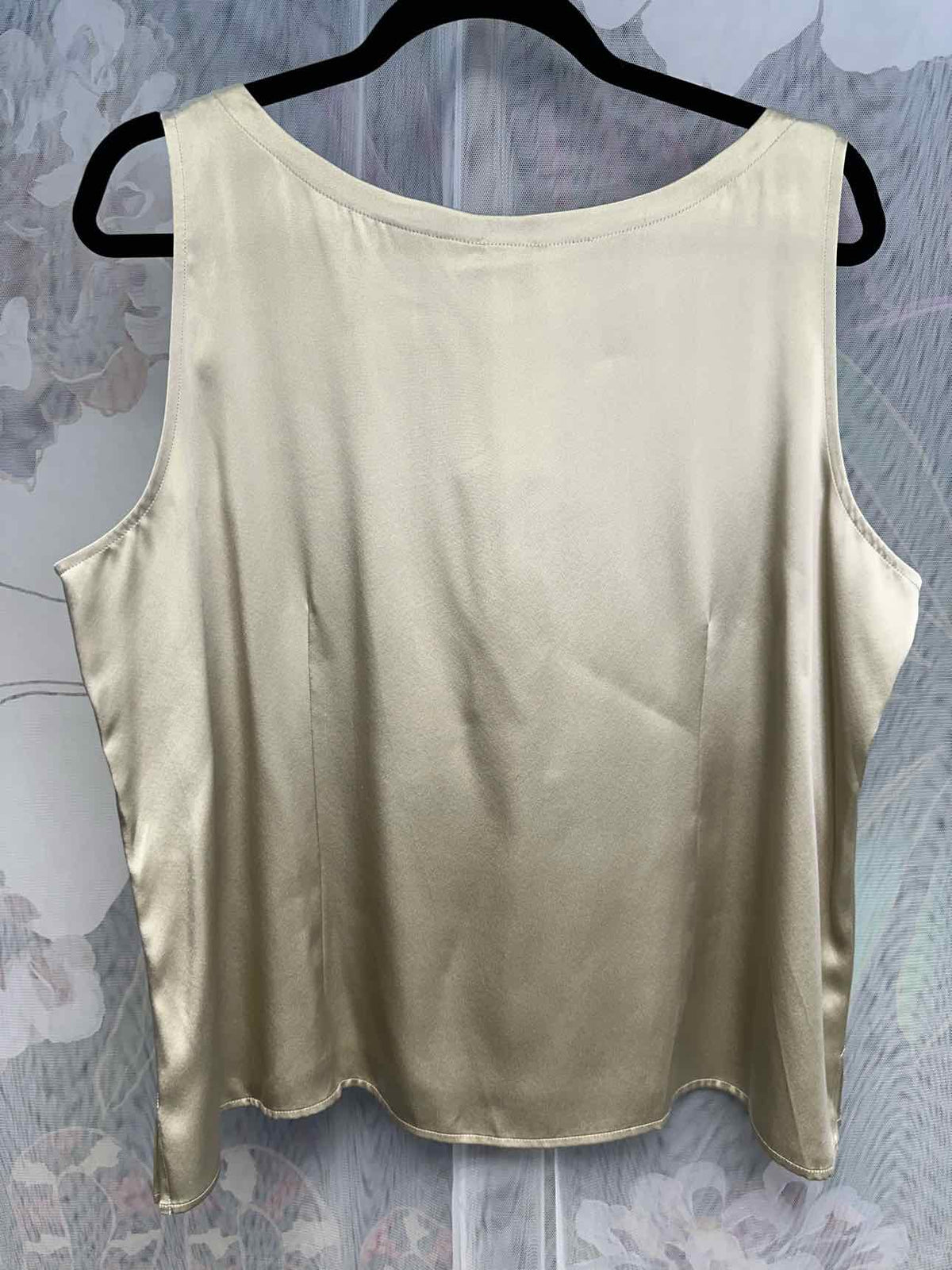 Eileen Fisher NEW NWT Silk Wide Scoop Neck Shell Tank Size XL Cream Top