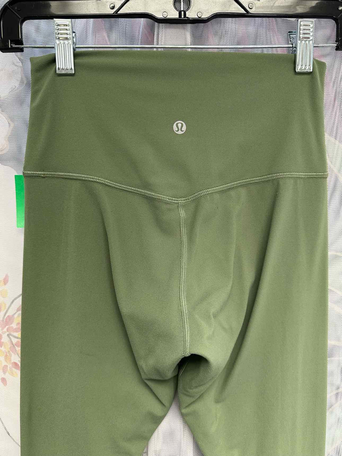 Lululemon Size 6 Olive Leggings