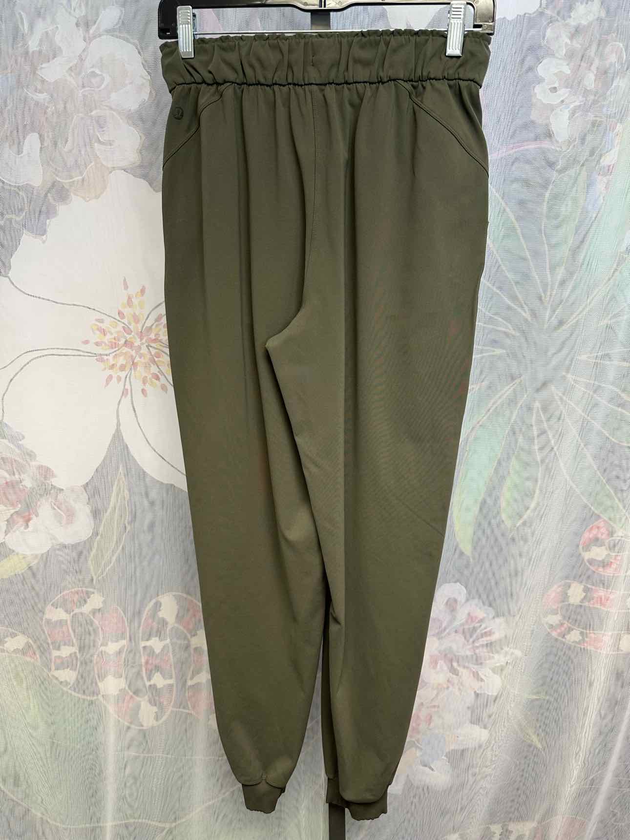 Lululemon Size 4 Olive Athletics