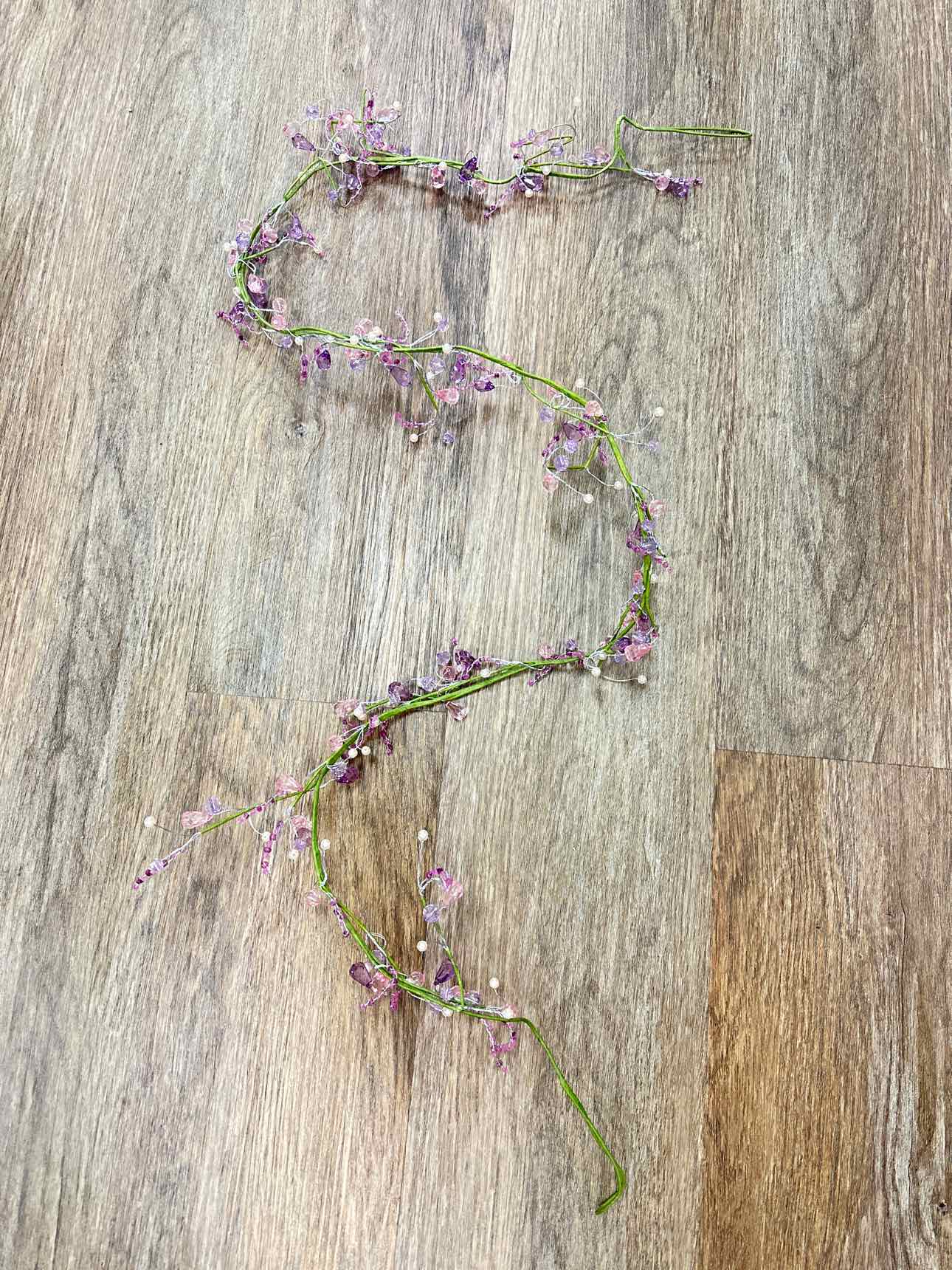 Partylite Lavendar Acrylic Crystal Beaded Dew Drop Wire Candle 60" Garland
