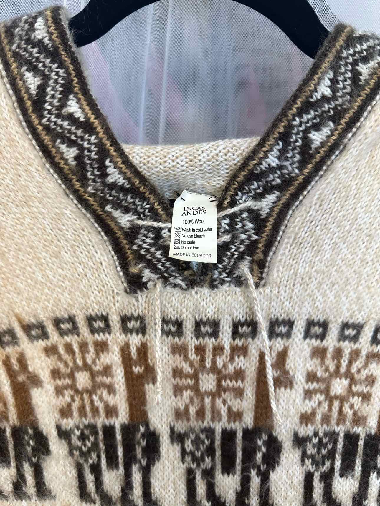 Incas Andes 100% Alpaca Wool Embroidered Fringe Medium Tan/Brown Pullover Hoodie