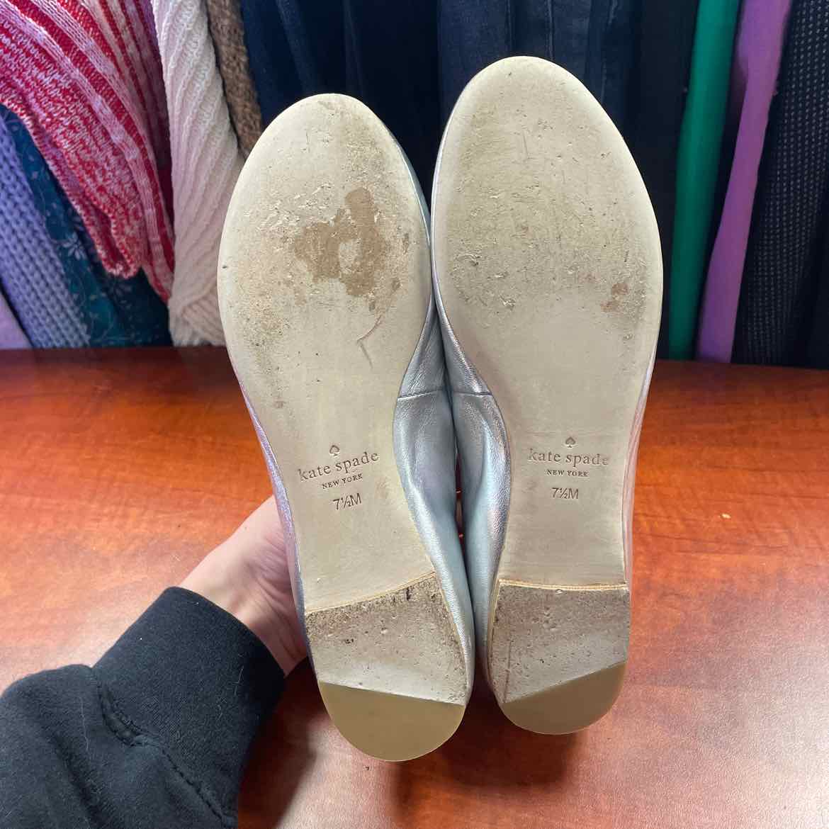 Kate Spade New York Silver Leather Willa Ballet Flats Size 7 1/2