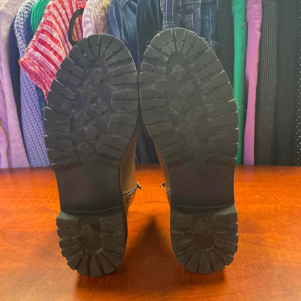 Maurices Women's Brown Chelsea Ankle Boots Size 8