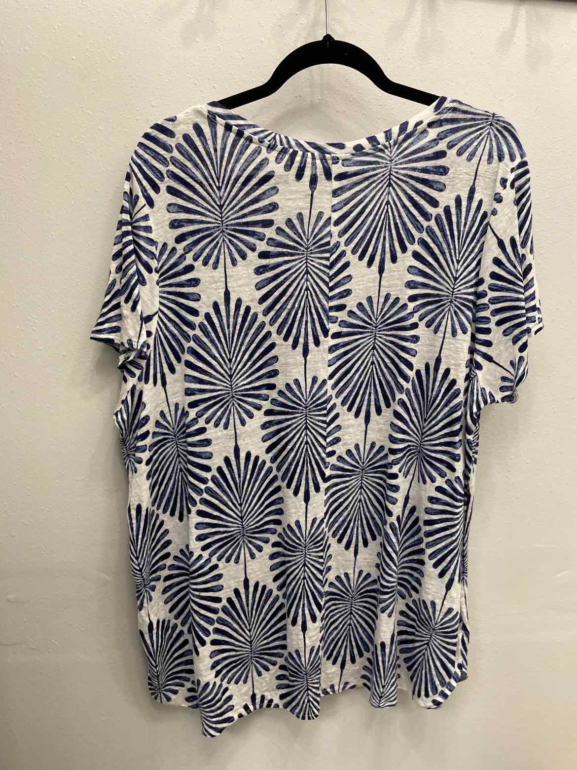 Joie Size 2X Blue/White Top