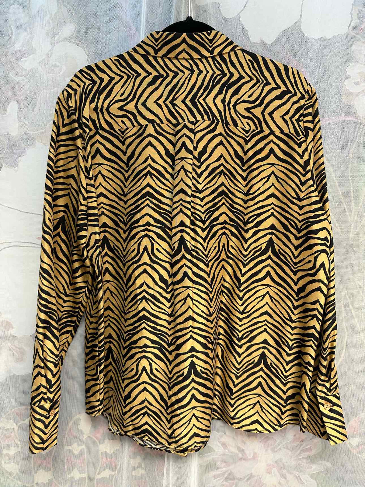 Lafayette 148 100% SILK Zebra Print Collared Button Down Size XL Brown/Black Top