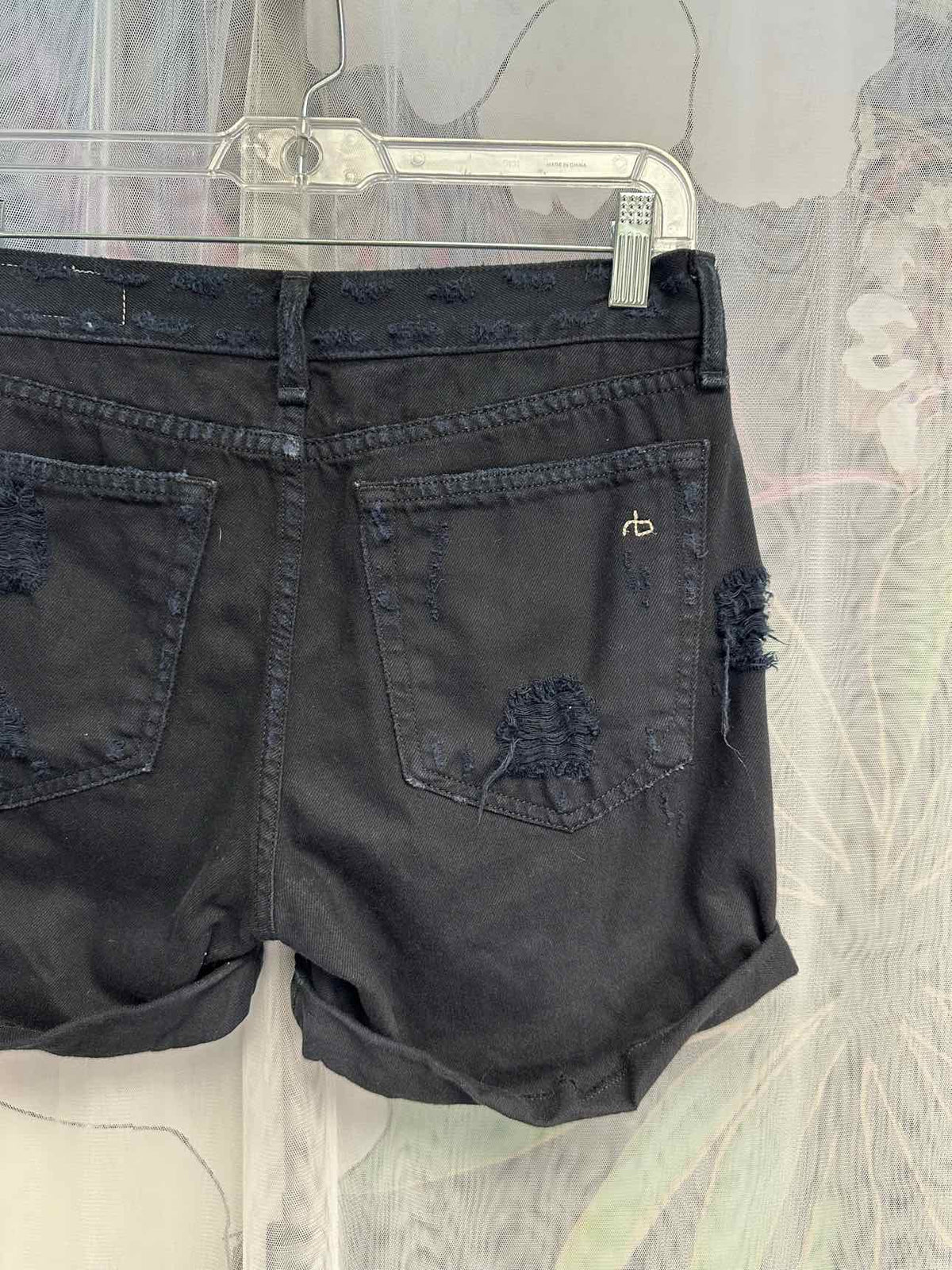 rag & bone Distressed Cuffed Stretch Size 24 Black Shorts