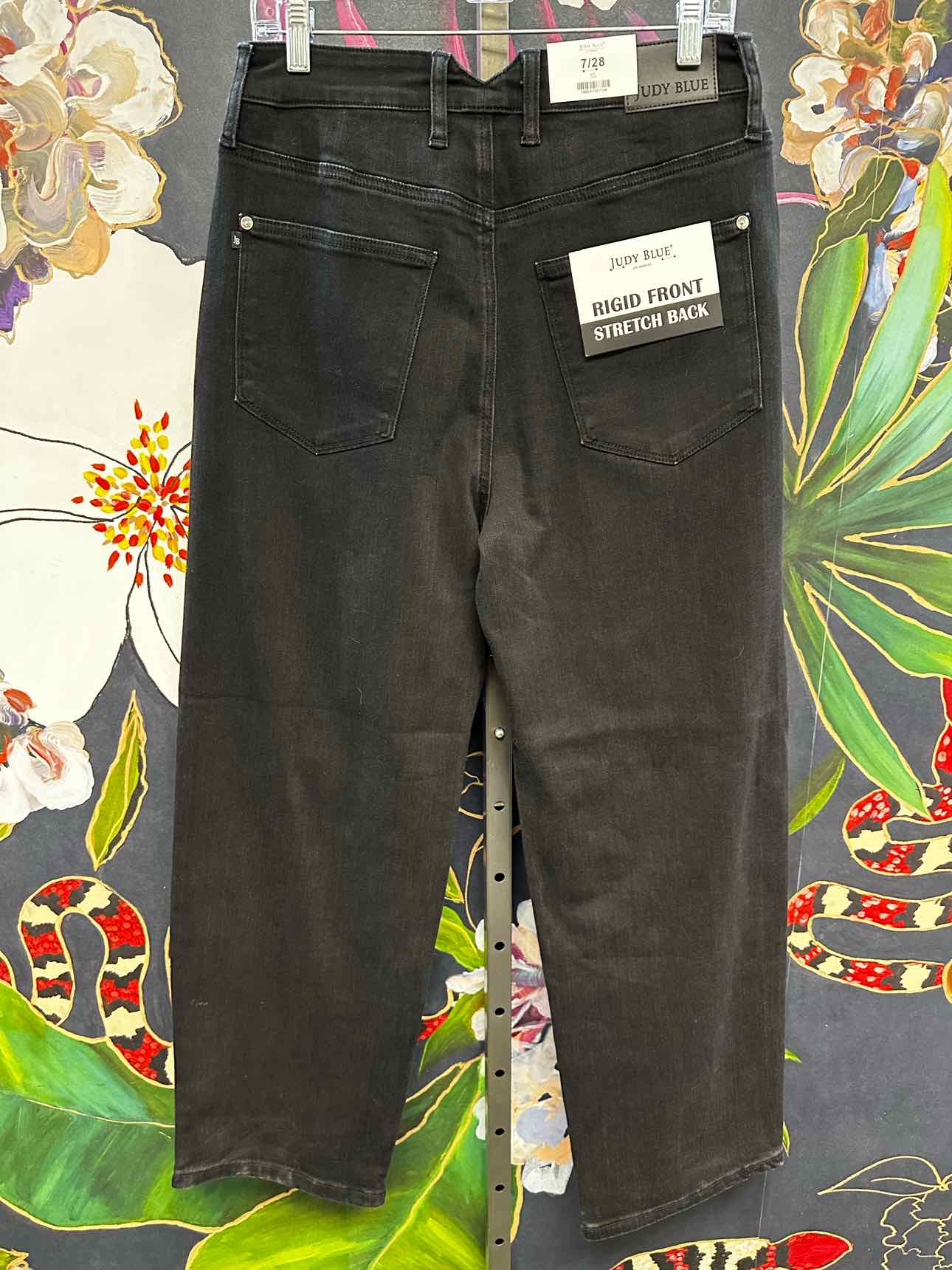 Judy Blue Size 7/28 Black Jeans