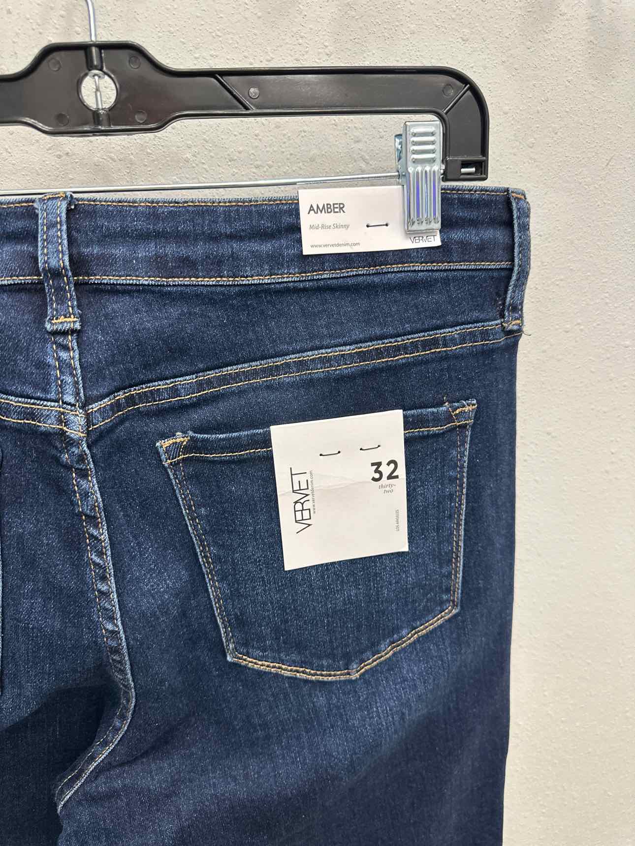 Vervet Size 32 Denim Jeans