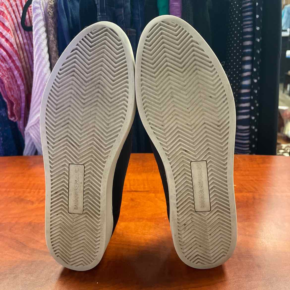 Banana Republic Sustainable FlyKnit Woven Slip-On Sneakers Size 7