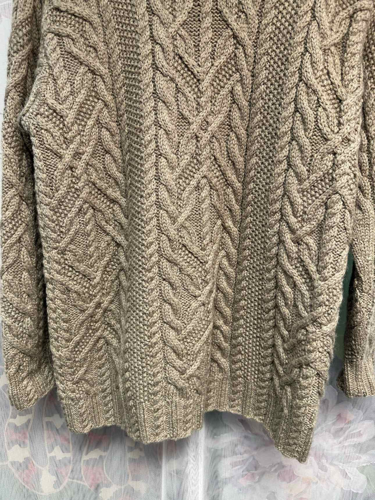 Lauren Ralph Lauren Worsted Wool Heavy Cable Knit Size Medium Brown Sweater