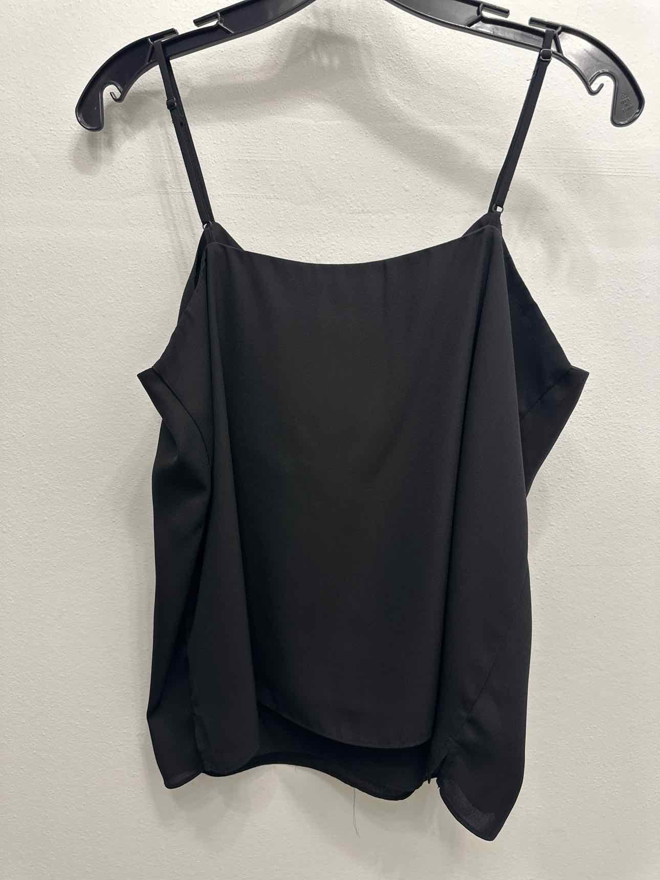 Maurices Size Medium Black Top