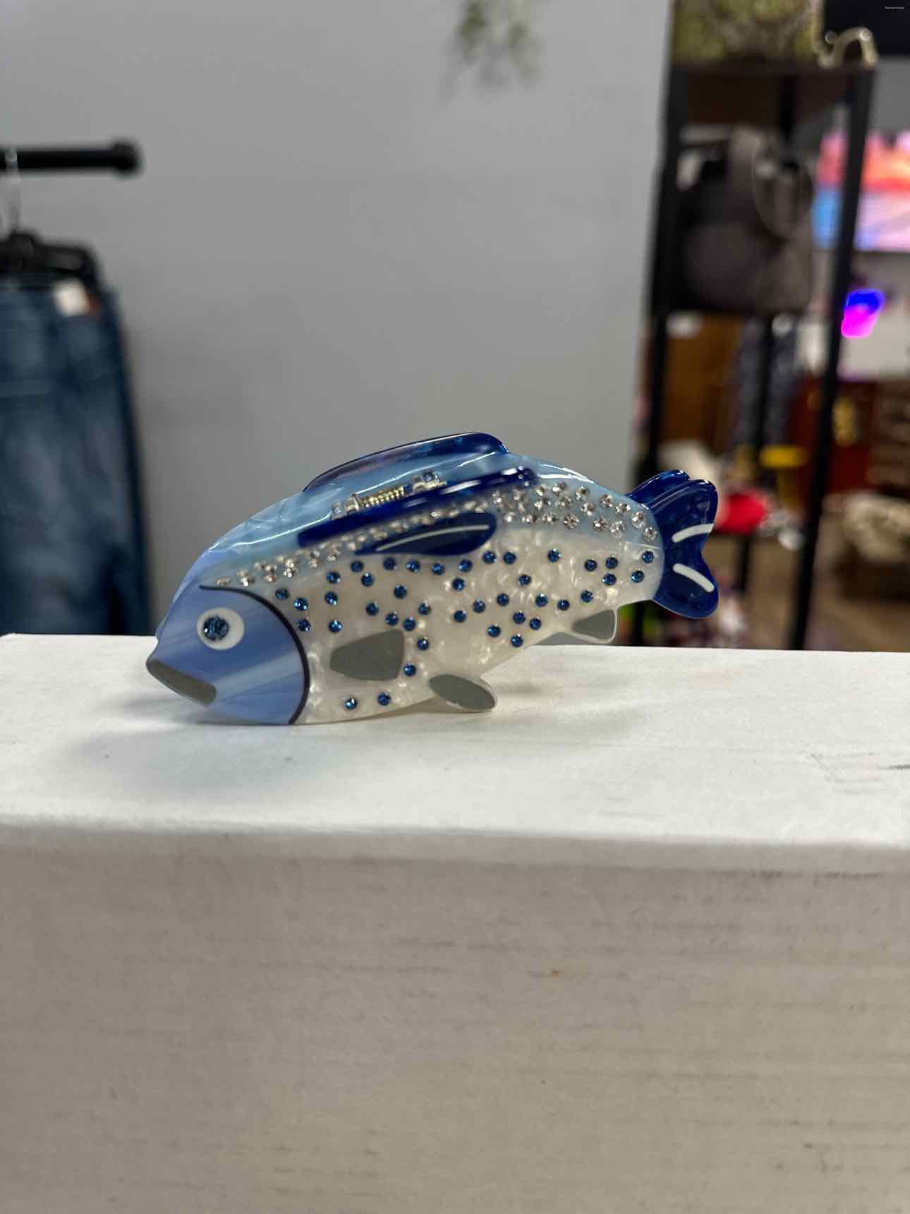 Blue Rhinestone Fish Hair Claw Clip