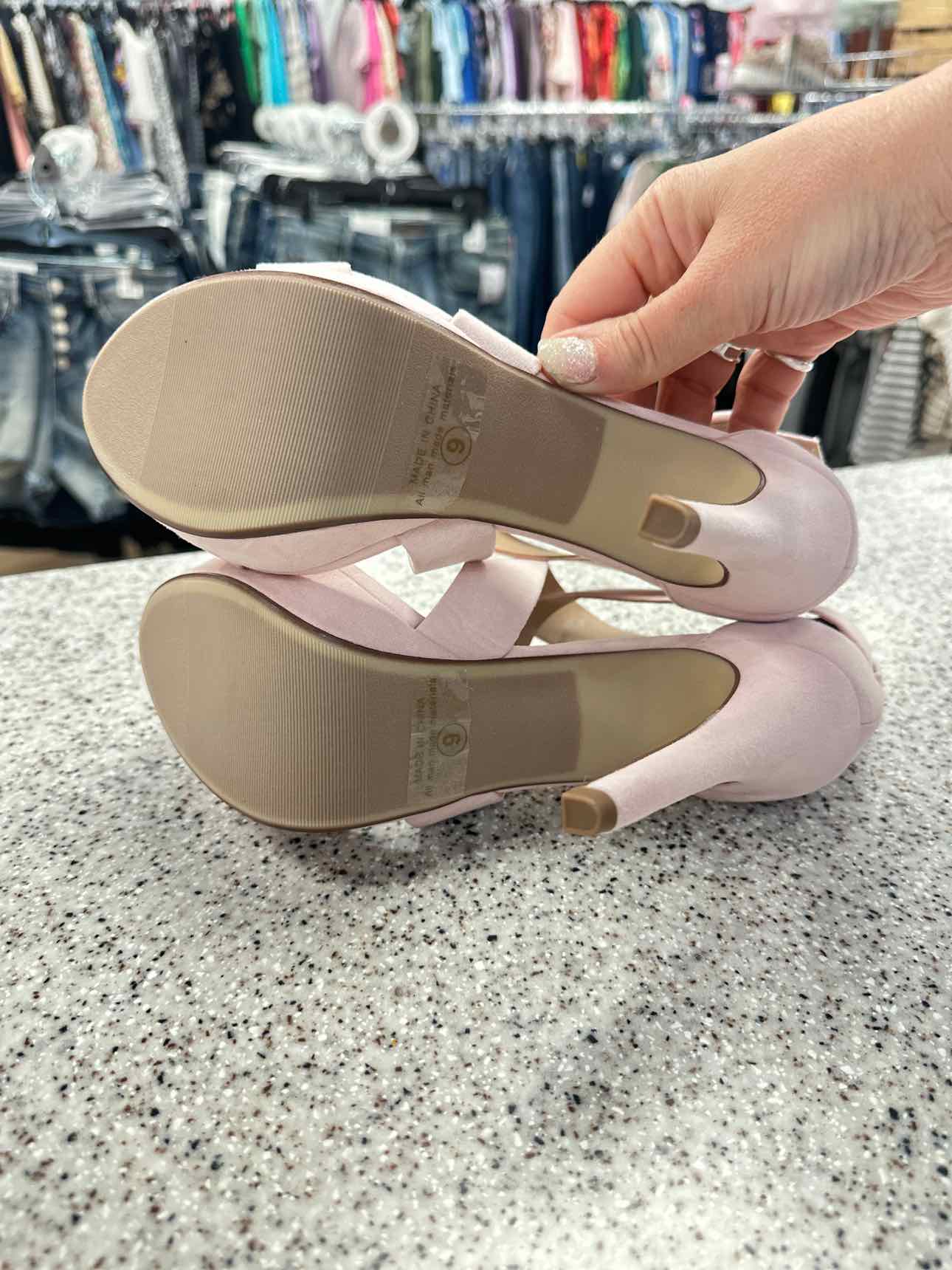 Dream Pairs Size 9 Light Pink NEW Faux Suede 5" High Platform Wide Strappy Heels Sandal