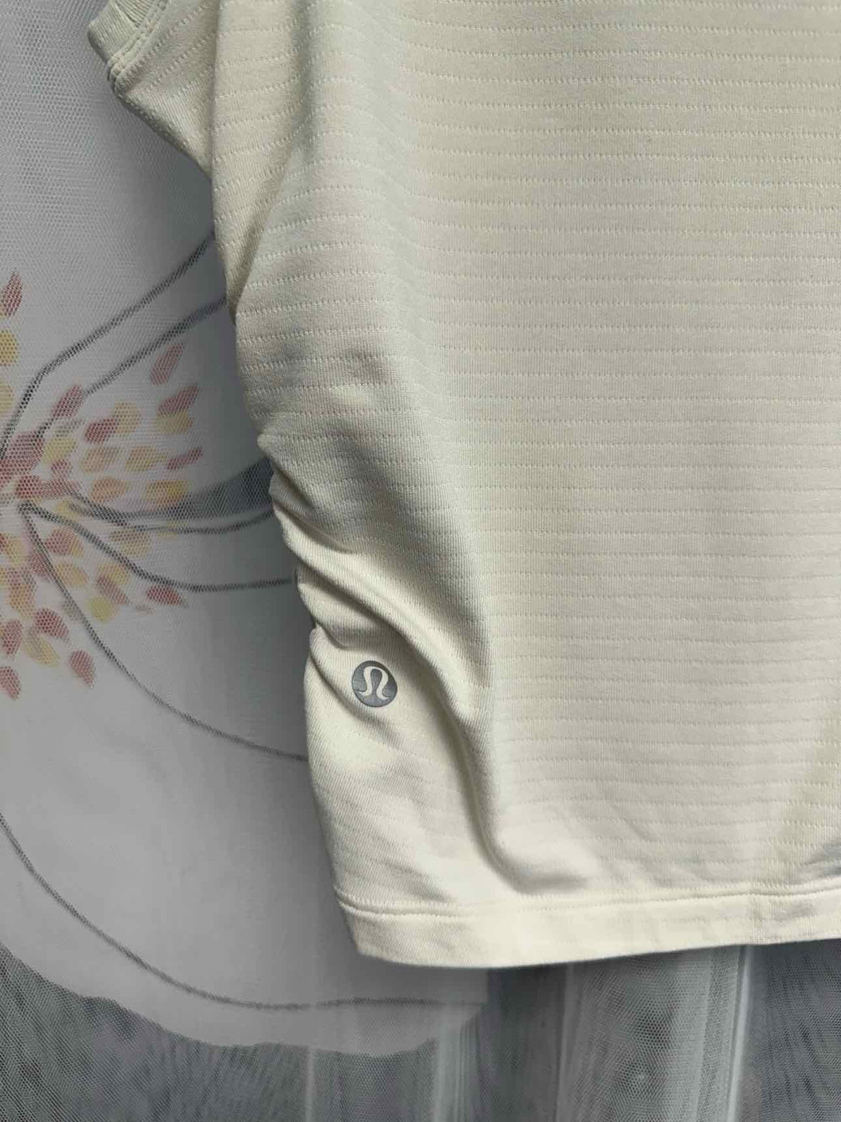 Lululemon Size Small White Top