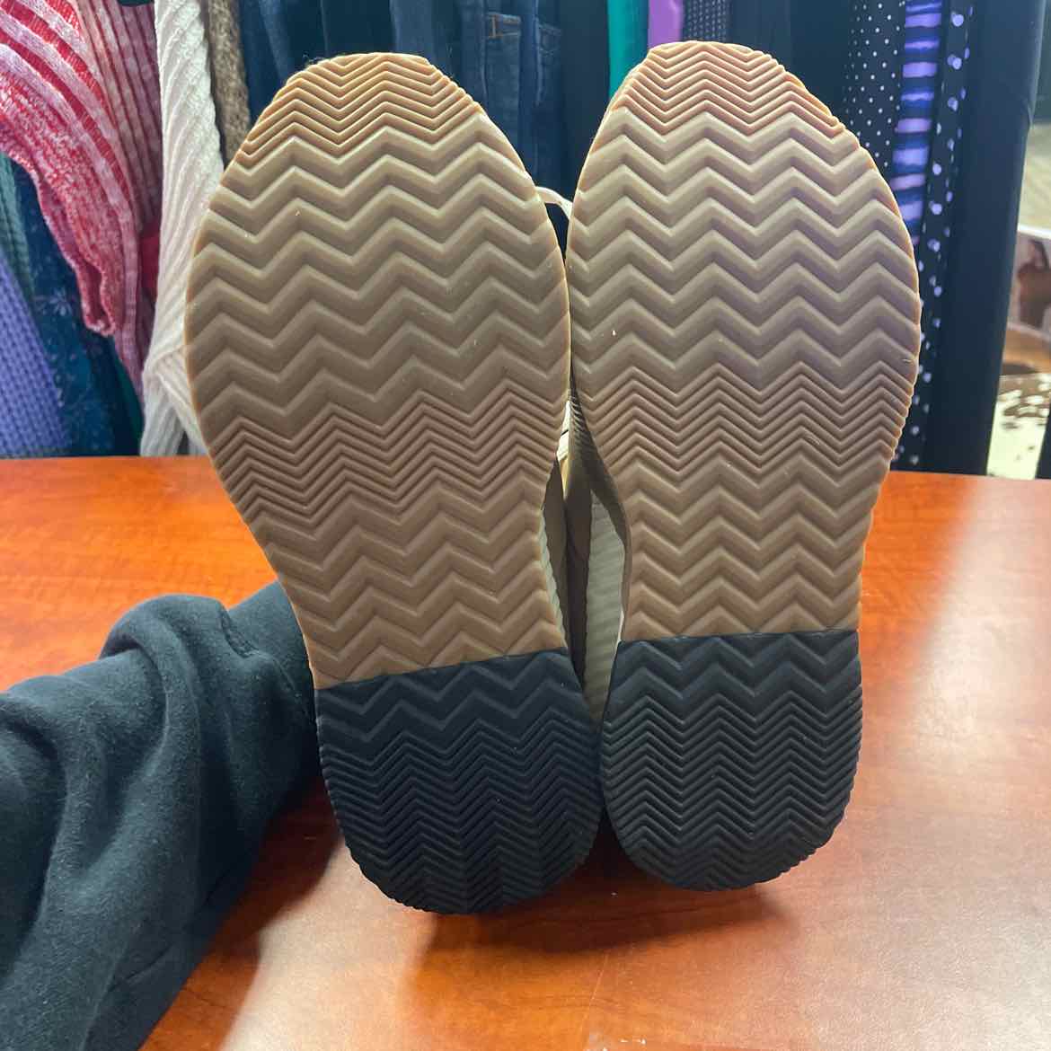Sorel Women's Out 'N About III Conquest Waterproof Brown Suede Boots Size 9 1/2