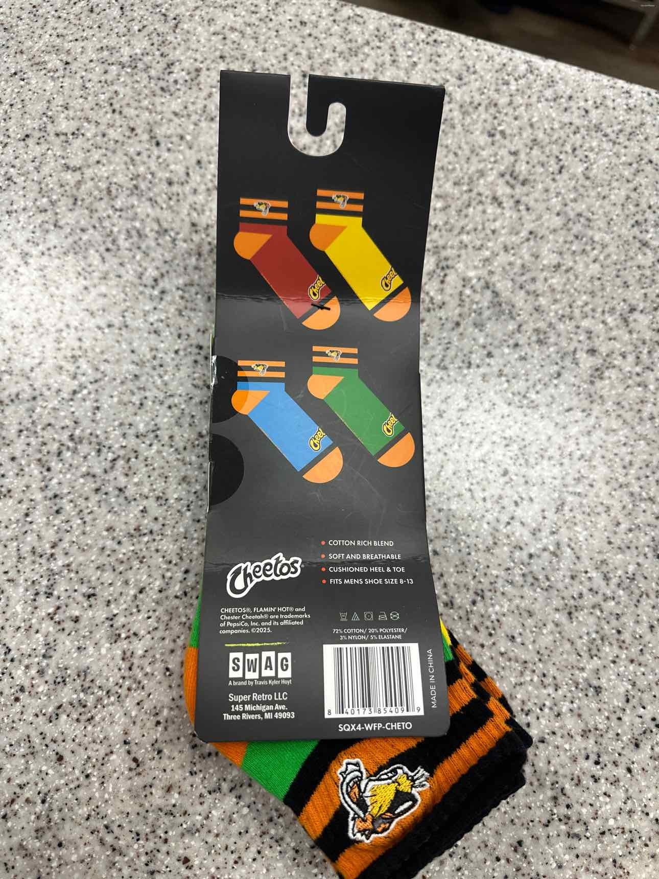 NEW "Cheetos" 4 pack Men's quarter socks