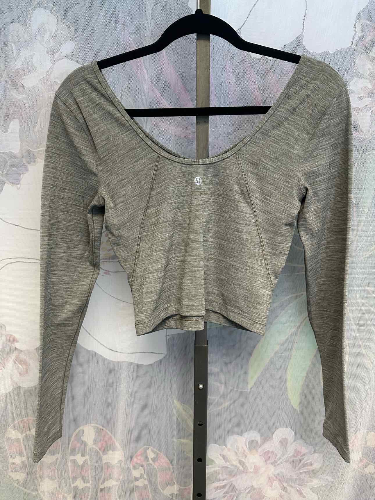 Lululemon Small Greige Swiftly Tech Heathered Long Sleeve Cropped Athletics