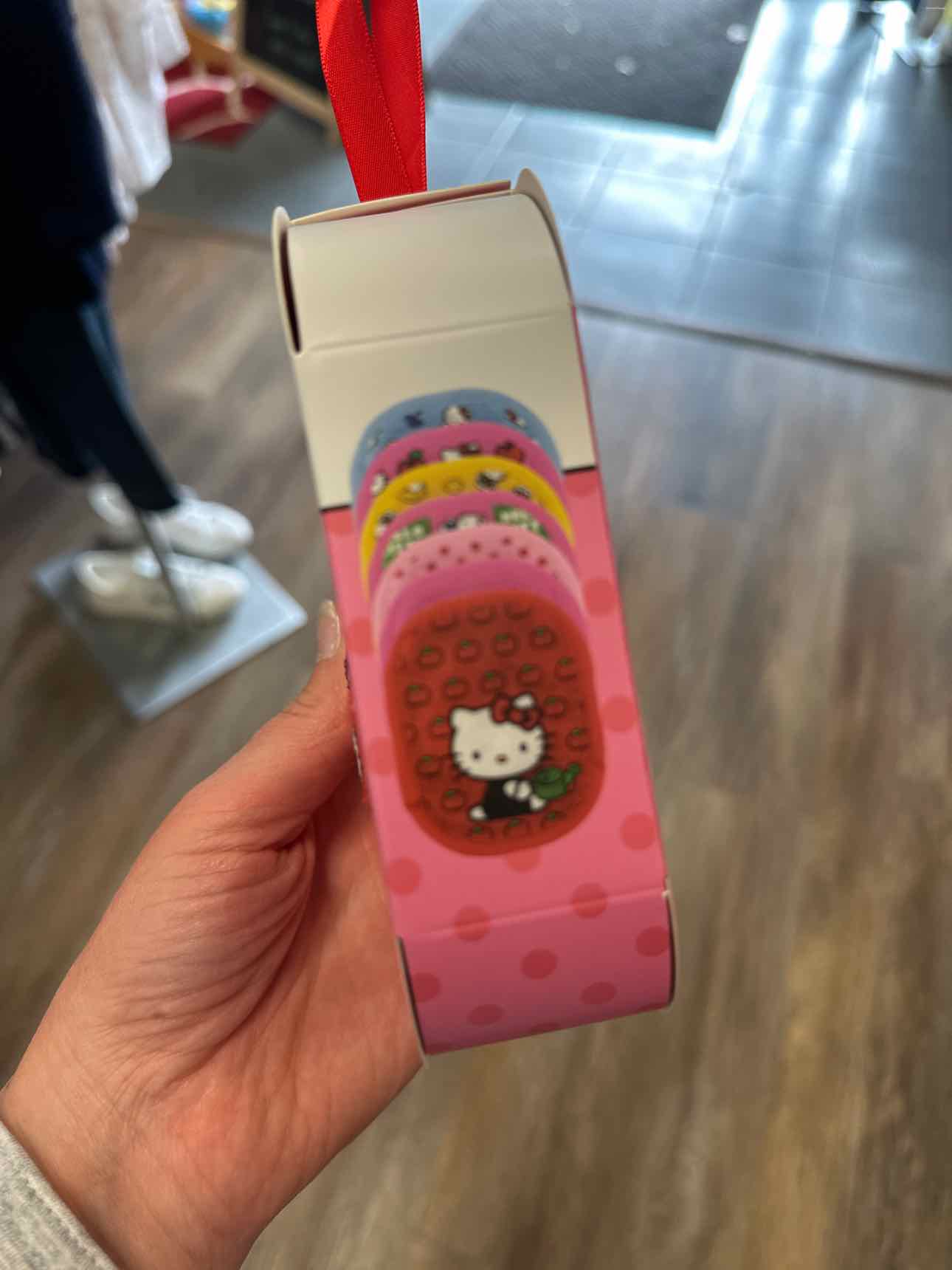 The Original Make Up Eraser Hello Kitty 7 Day Set