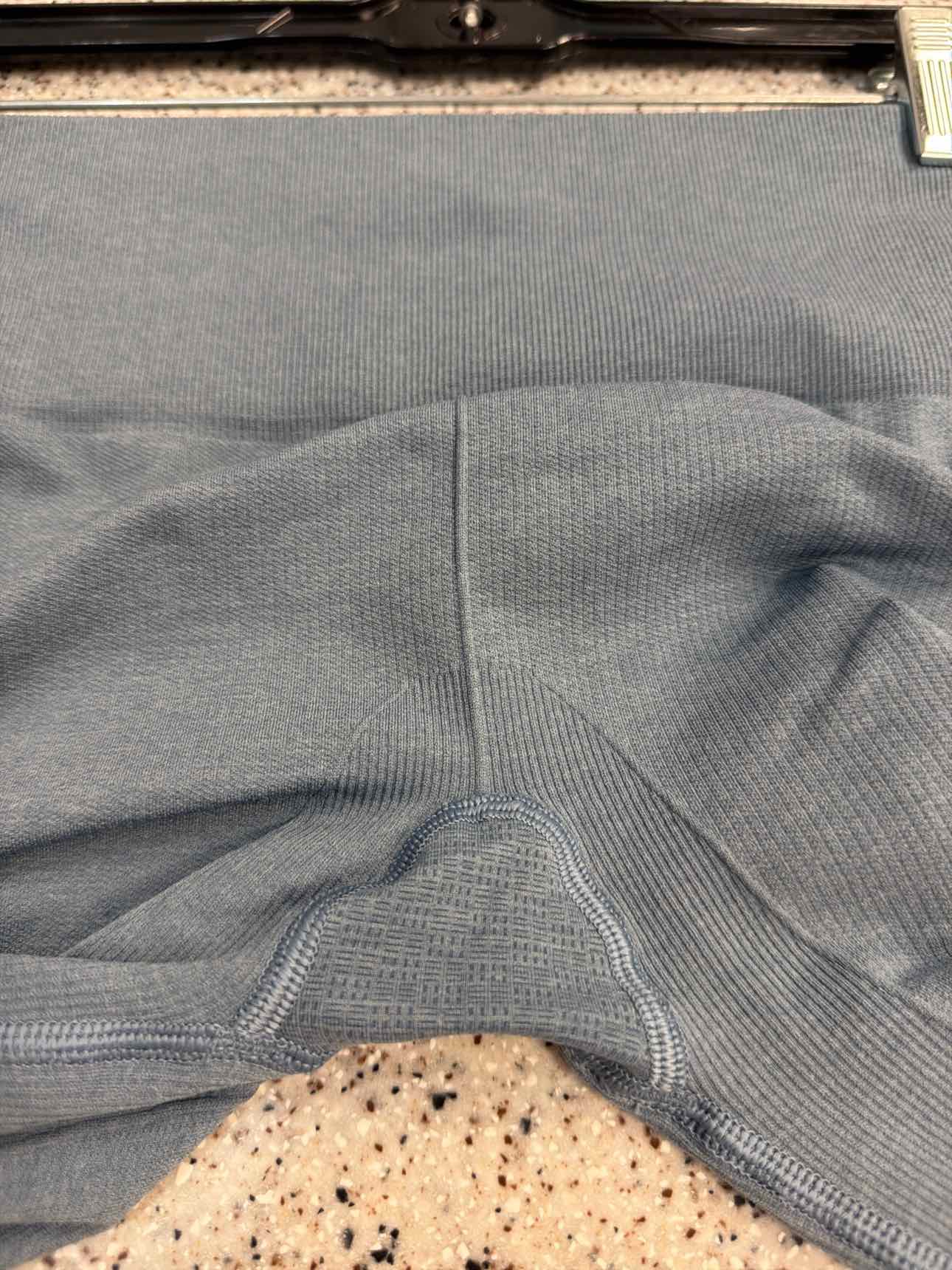 Lululemon Size 6 Blue Athletics