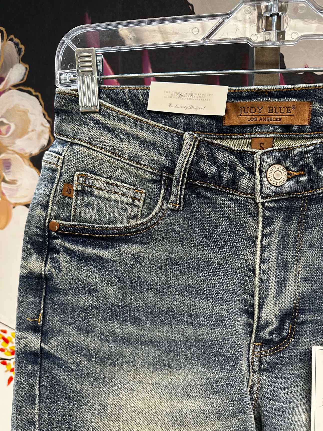 Judy Blue V-Front Vintage Wash Shorts