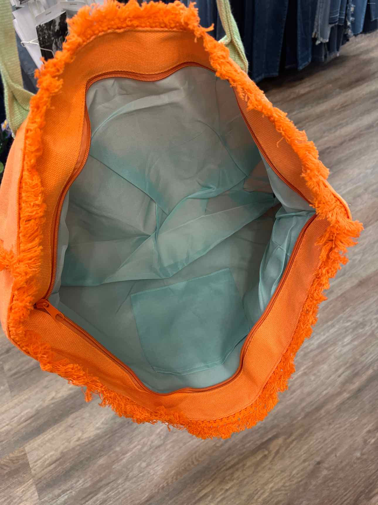Judson & Co Size Large Orange/Green Handbags