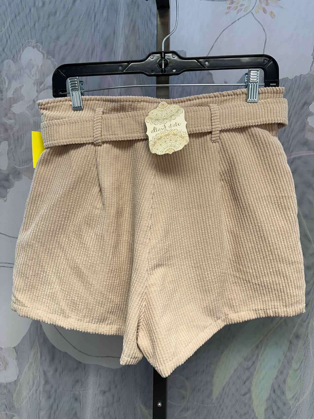 altar'd state Size Medium Tan Shorts Matching Belt NEW NWT