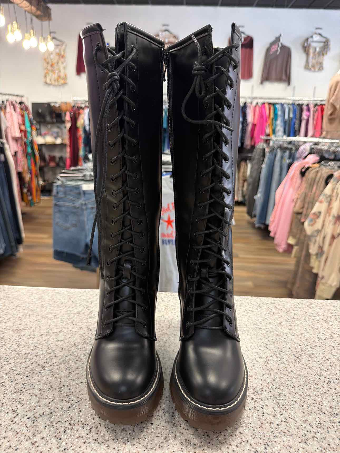 Girlhood Size 38 Black Lace Up Combat Boots