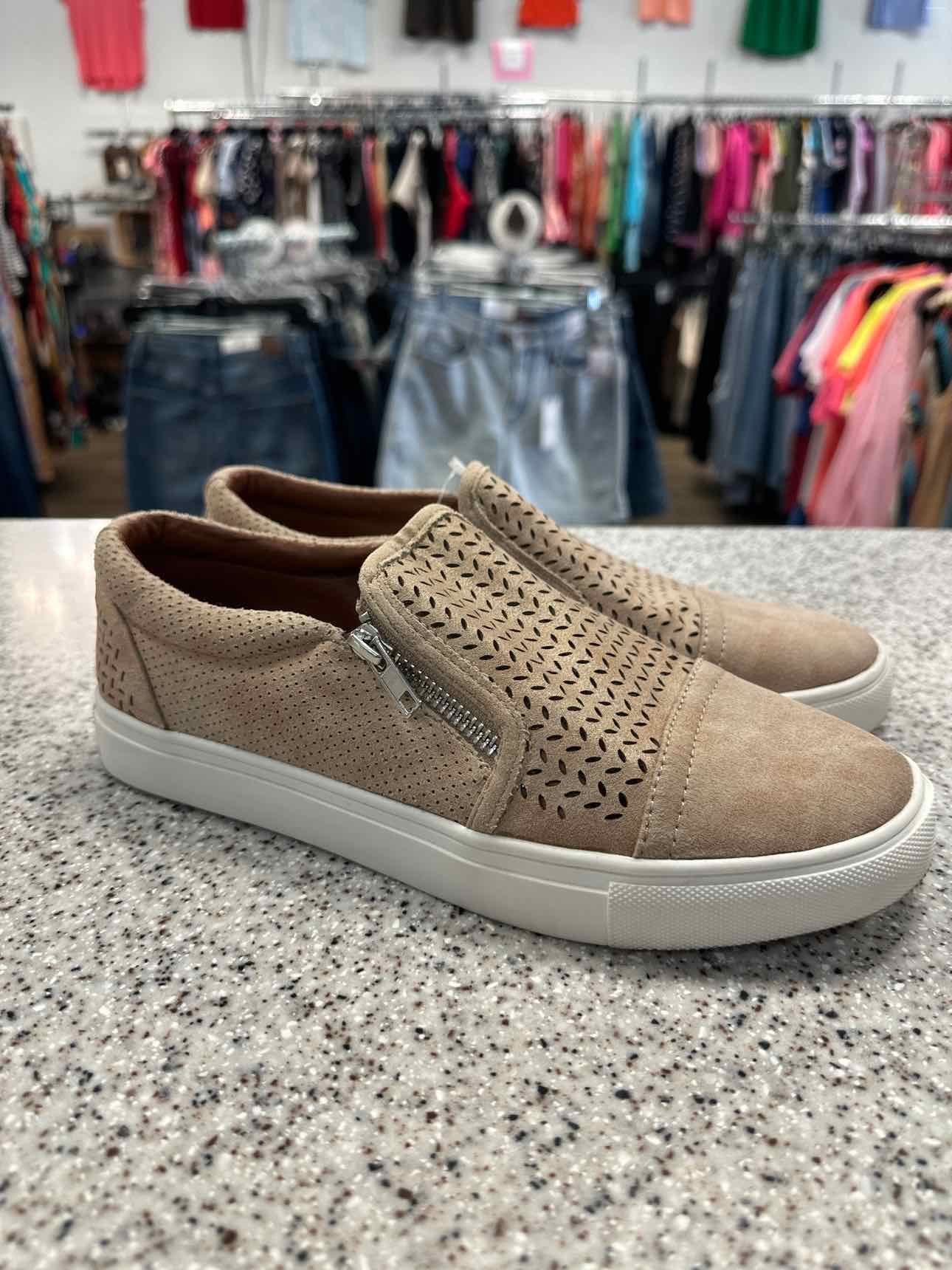 Report Size 8.5 'Alexa' lazercut design slip on sneakers Tan Shoes