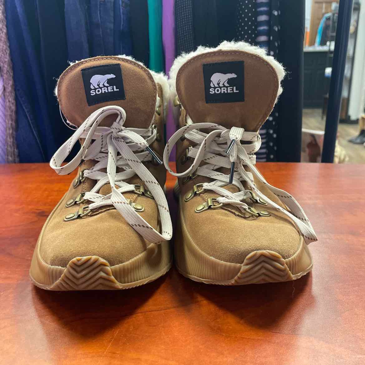Sorel Women's Out 'N About III Conquest Waterproof Brown Suede Boots Size 9 1/2