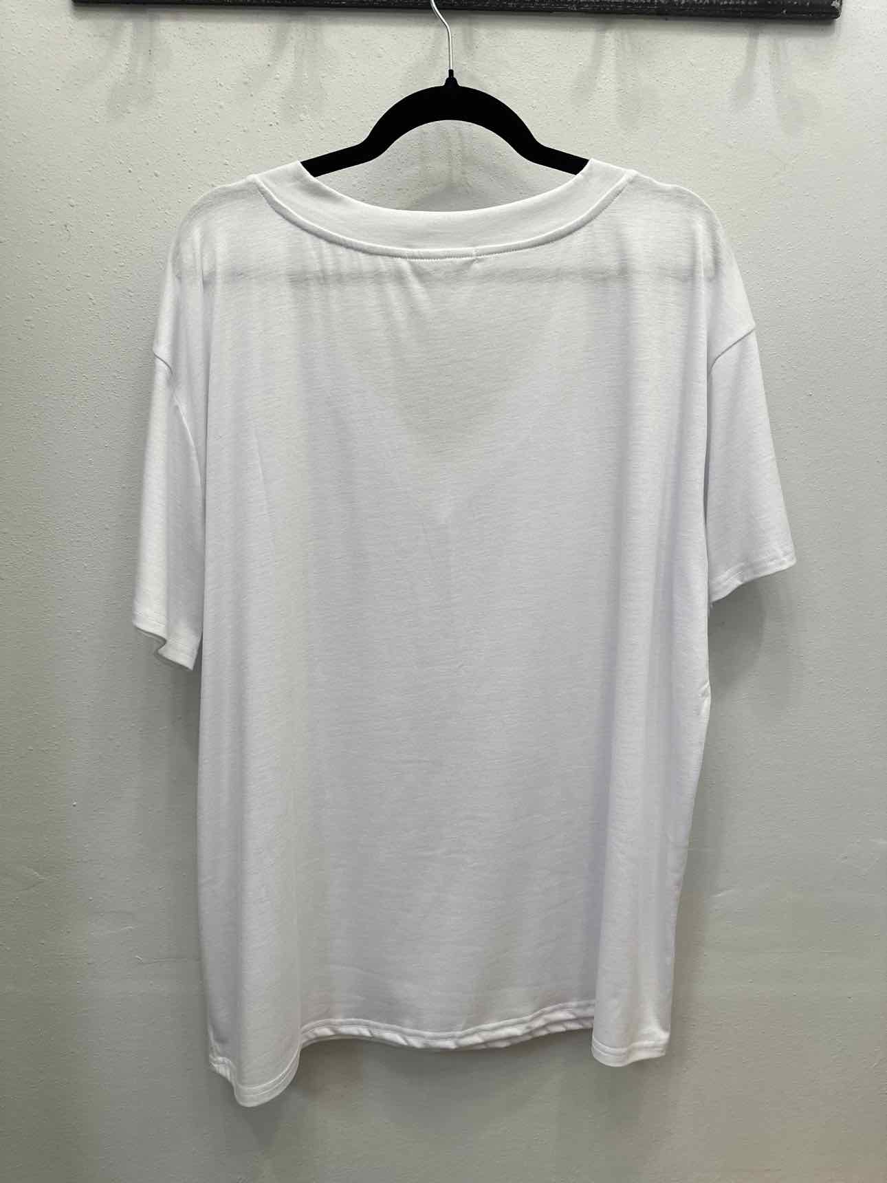 Sadie Soft & Slouchy Boyfriend Vneck Size 1X White Short Sleeve Top