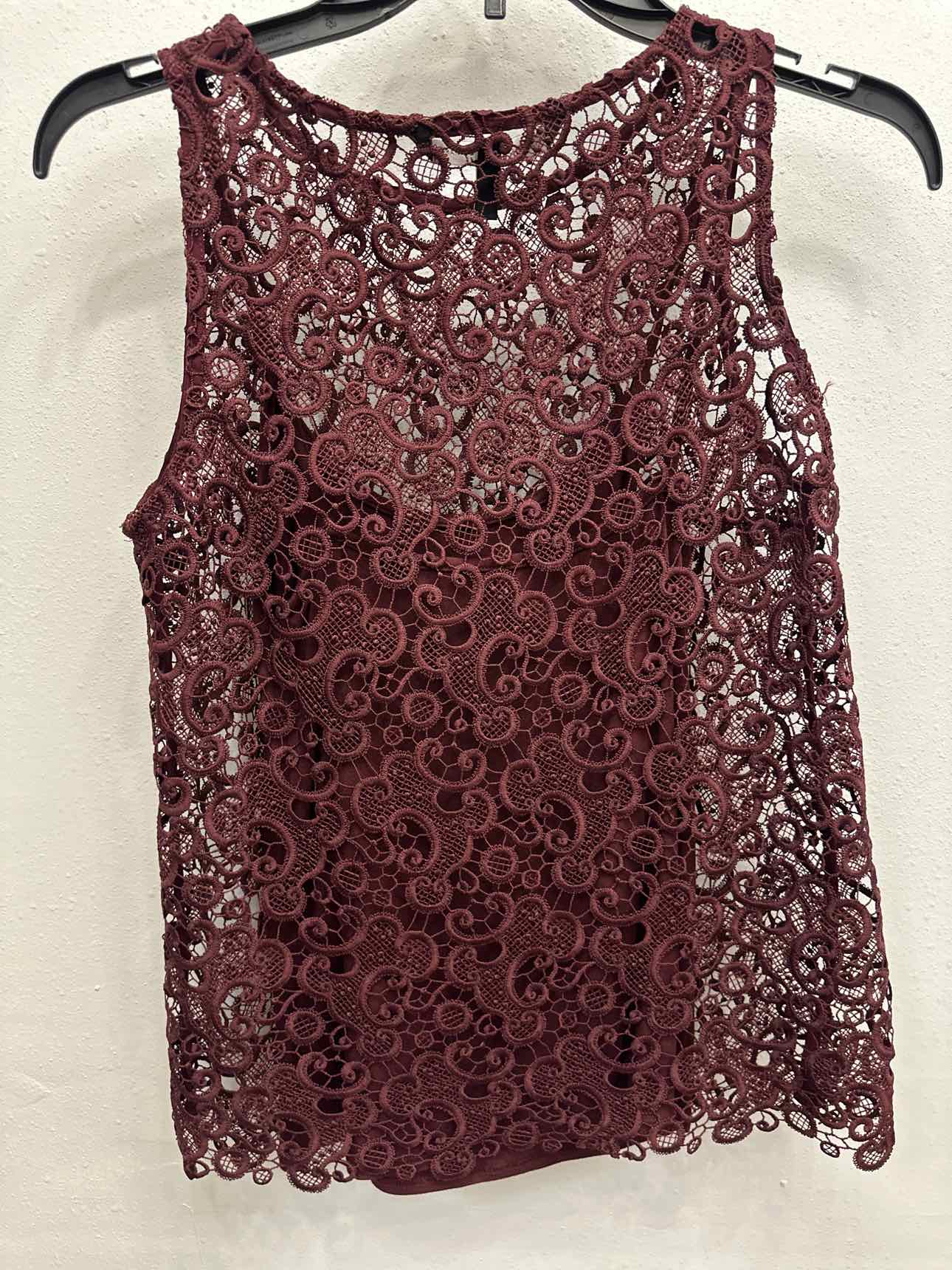 WHBM Size XS Lace Maroon Top