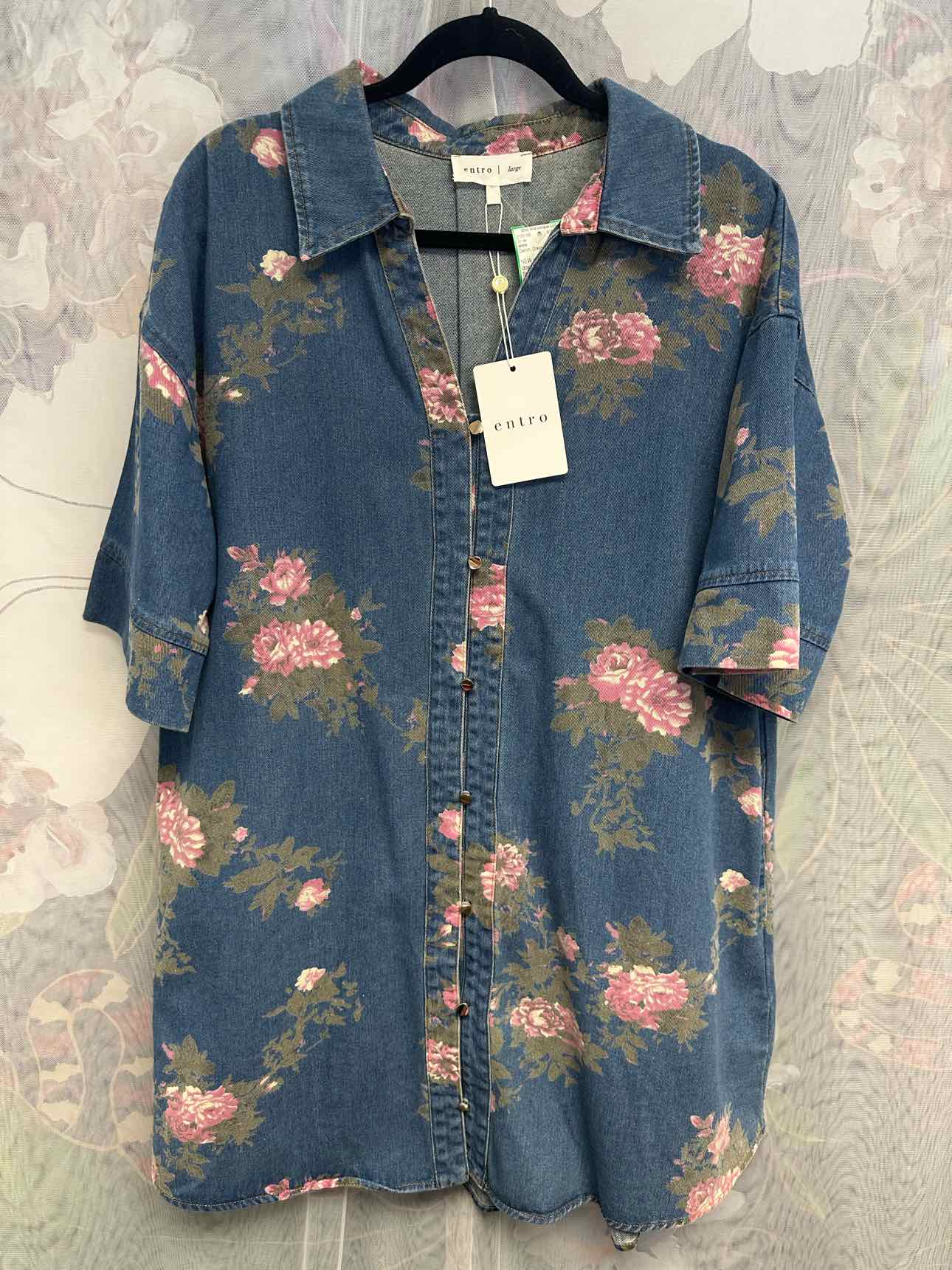 entro Size Large Denim Dress
