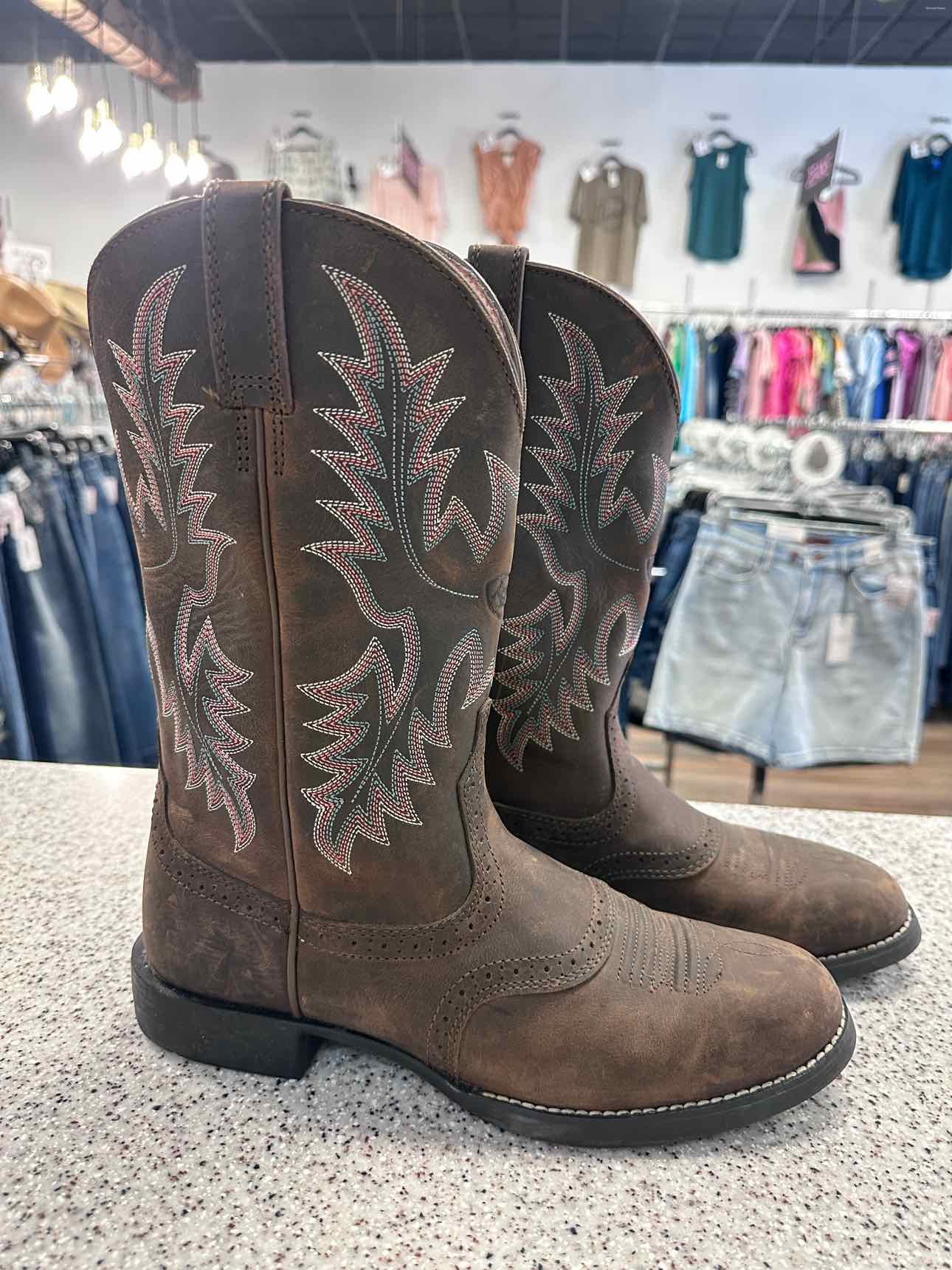 Ariat Size 9B Heritage Distressed Leather Stitch Western Dark Brown Cowboy Boots