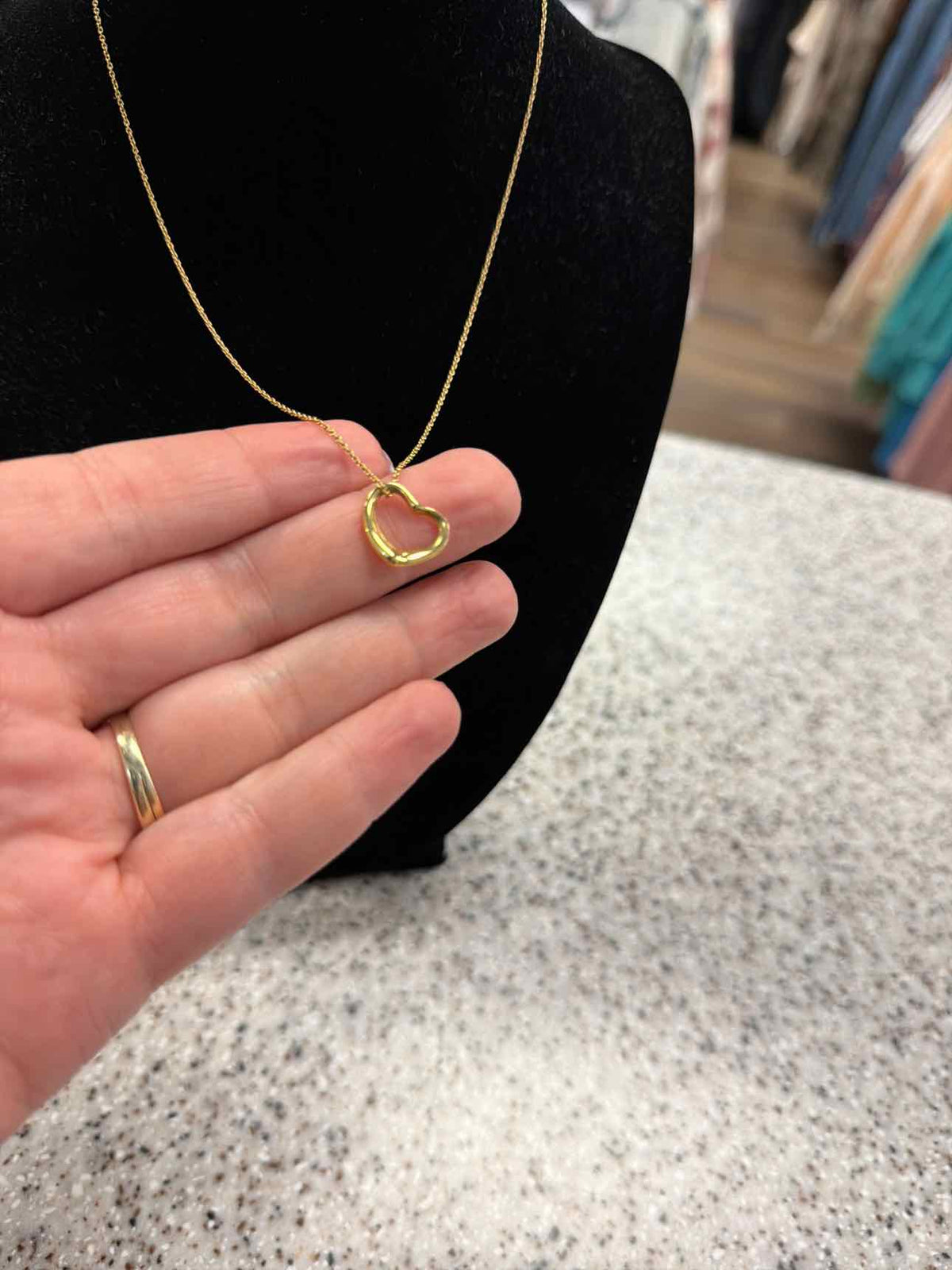 Tiffany & Co. 16" Elsa Perett 11mm Open Heart Pendant 18k Yellow Gold Necklace