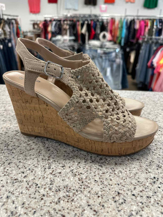 Mix No 6 Size 10 Tan Shoes
