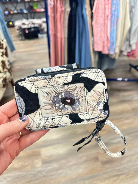 Vera BradleyAll In One Camellia Black White Gray ID Zipper Wristlet Wallet