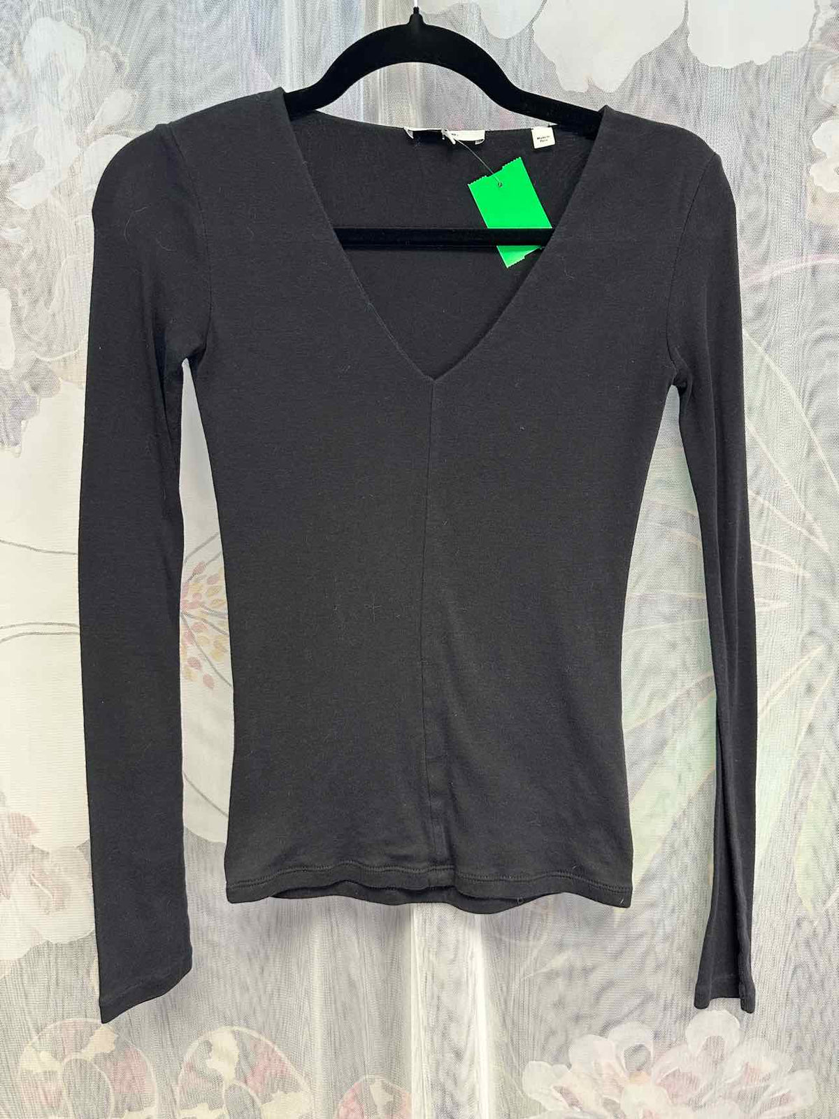Vince 100% Cotton V-Neck Long Sleeve Fitted Size xxs Black Top