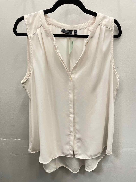 Apt. 9 Size XL Off white Top