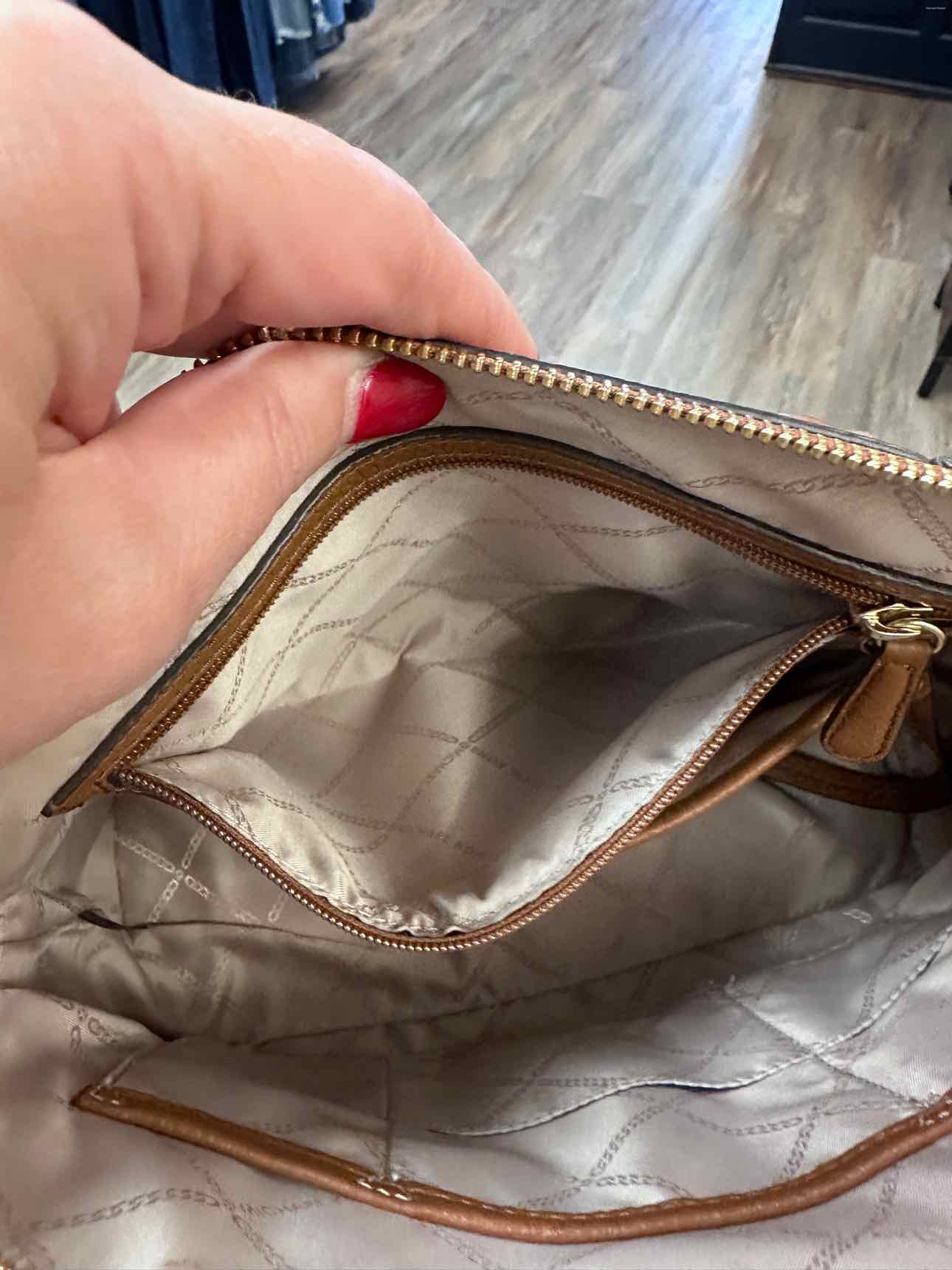 MICHAEL KORS Bedford Legacy Pebbled Leather Convertible Satchel Brown Handbags