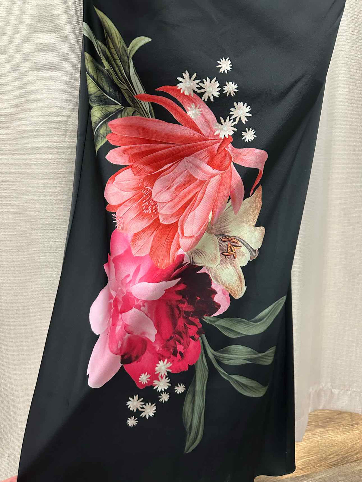 BHLDN NEW NWT Crisscross Ruched Floor Length Floral Size 10 Black Dress