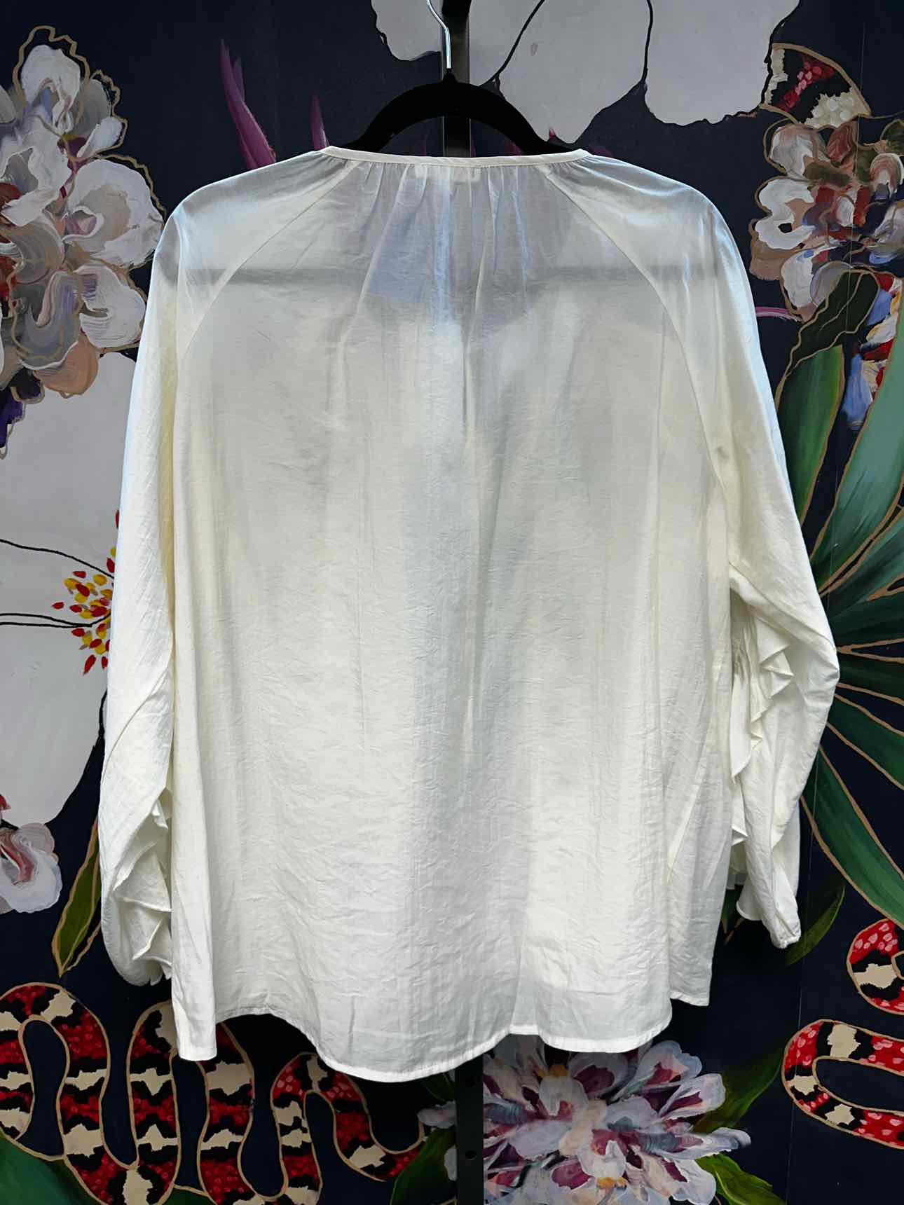 Mimosa Size Medium Off White Women's Long Sleeve Ruffled Blouse Top