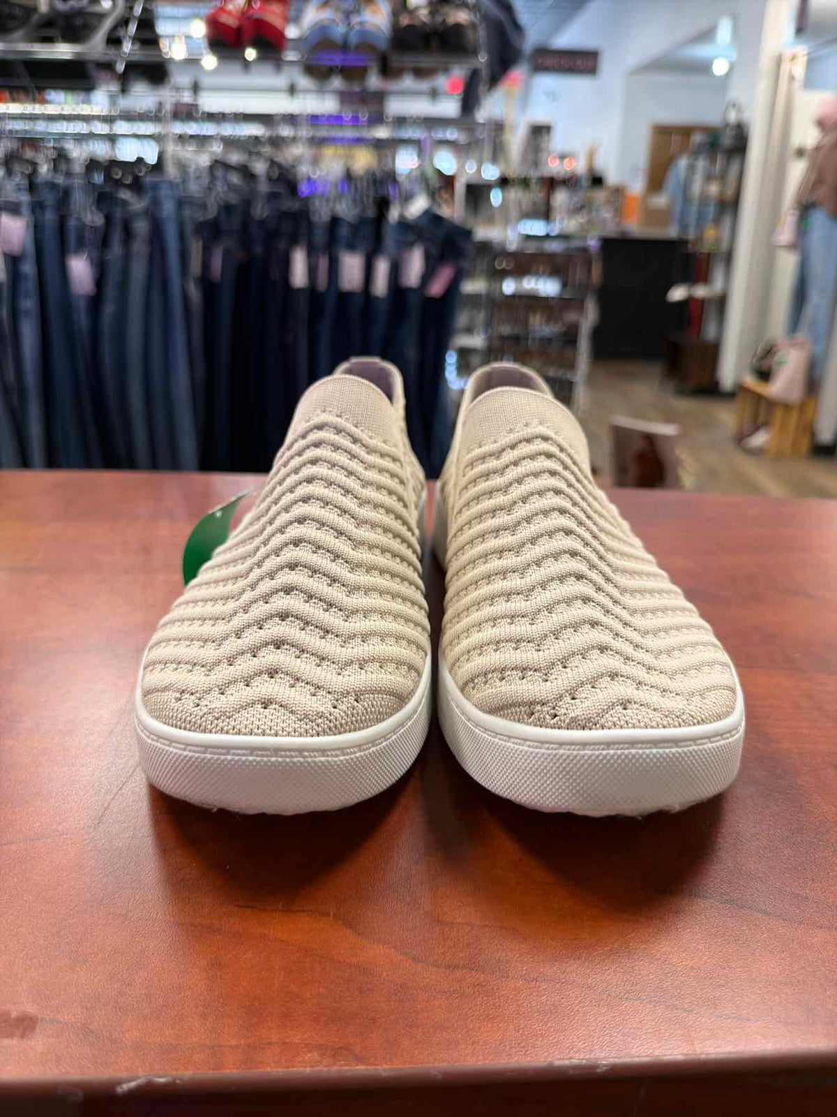 Sonoma Goods For Life Catahoula Women's Taupe Slip-On Shoes Size 10