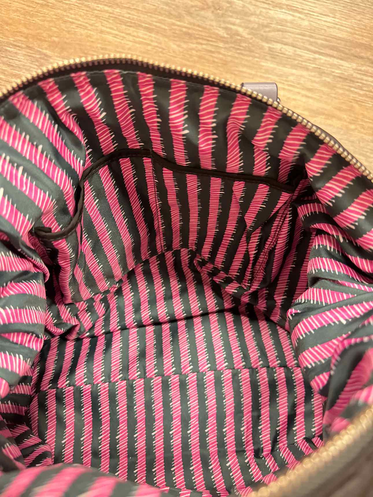 Vera Bradley Size Medium Black/Pink Handbags