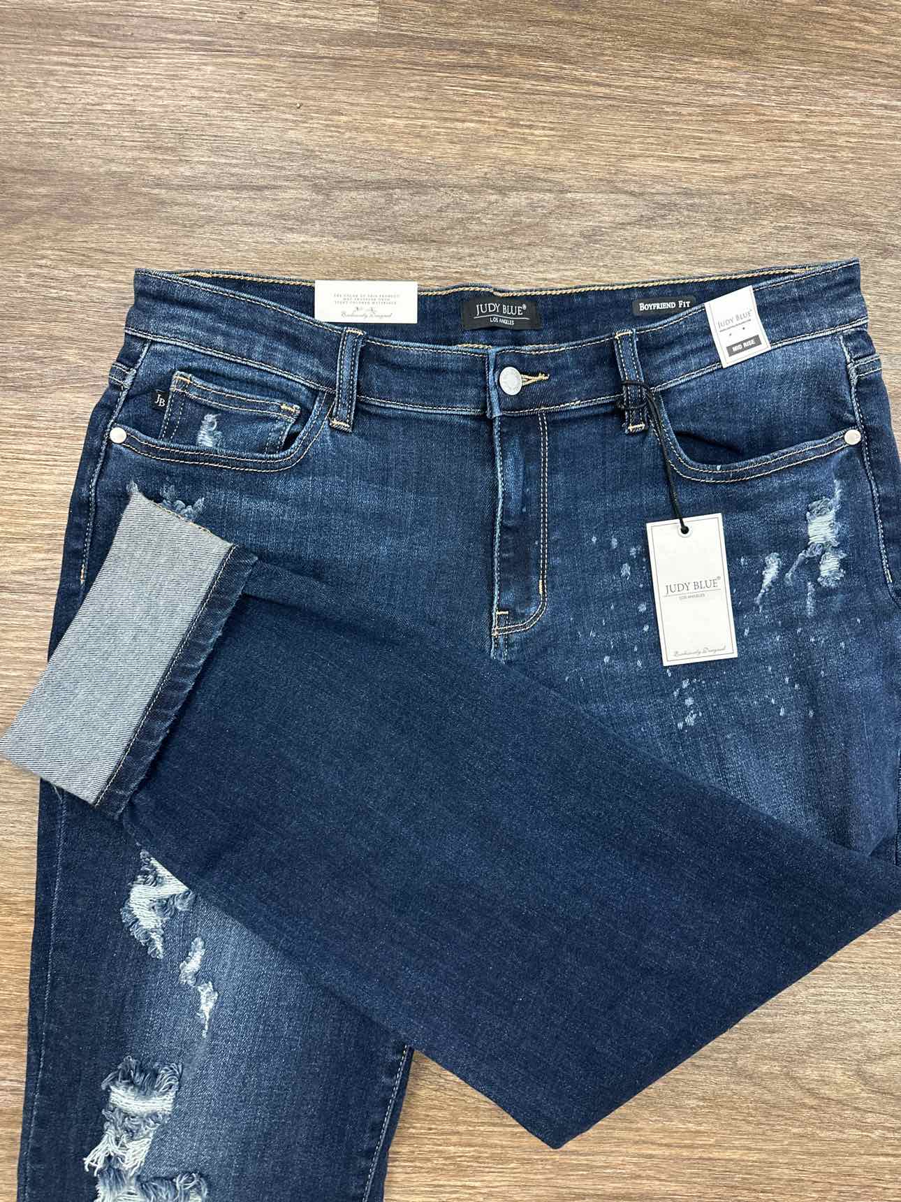 Judy Blue 15(32) Mid Rise Boyfriend Cuffed Bleach Distressed Dark Wash Jeans