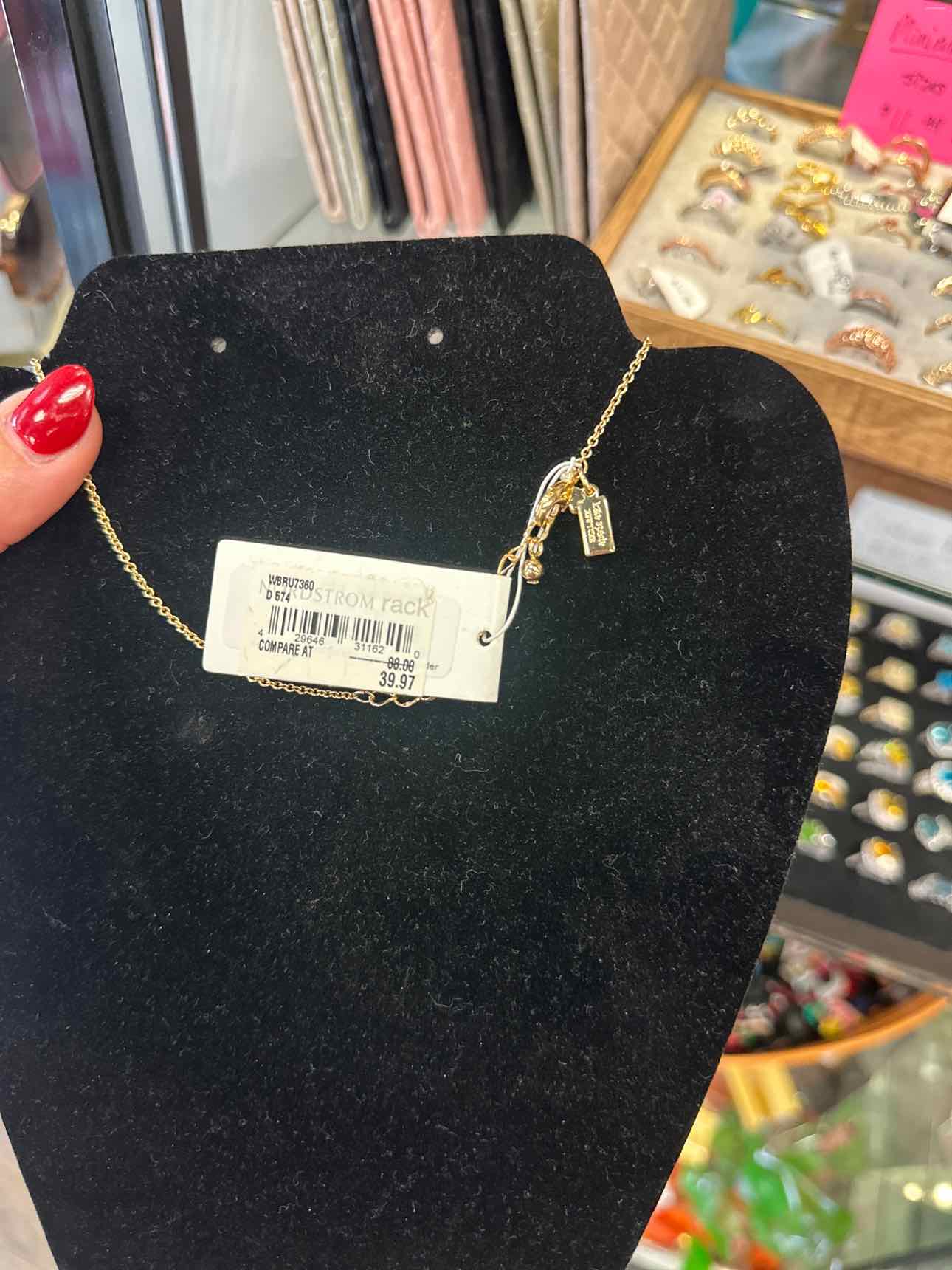 Kate Spade Size 16-18 Green Necklace