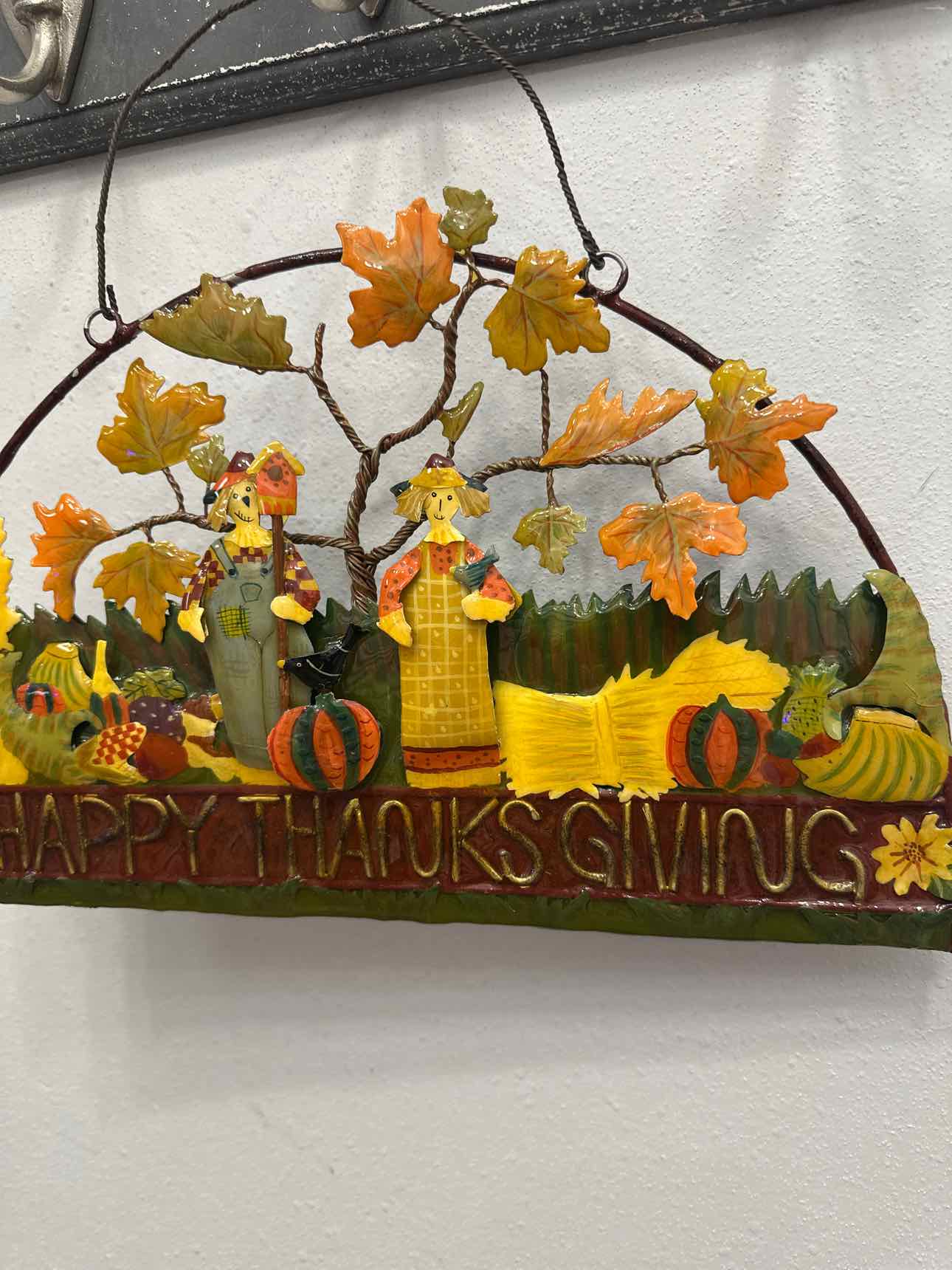 Happy Thanksgiving Painted 3D Metal Wall Hanging Home Decor