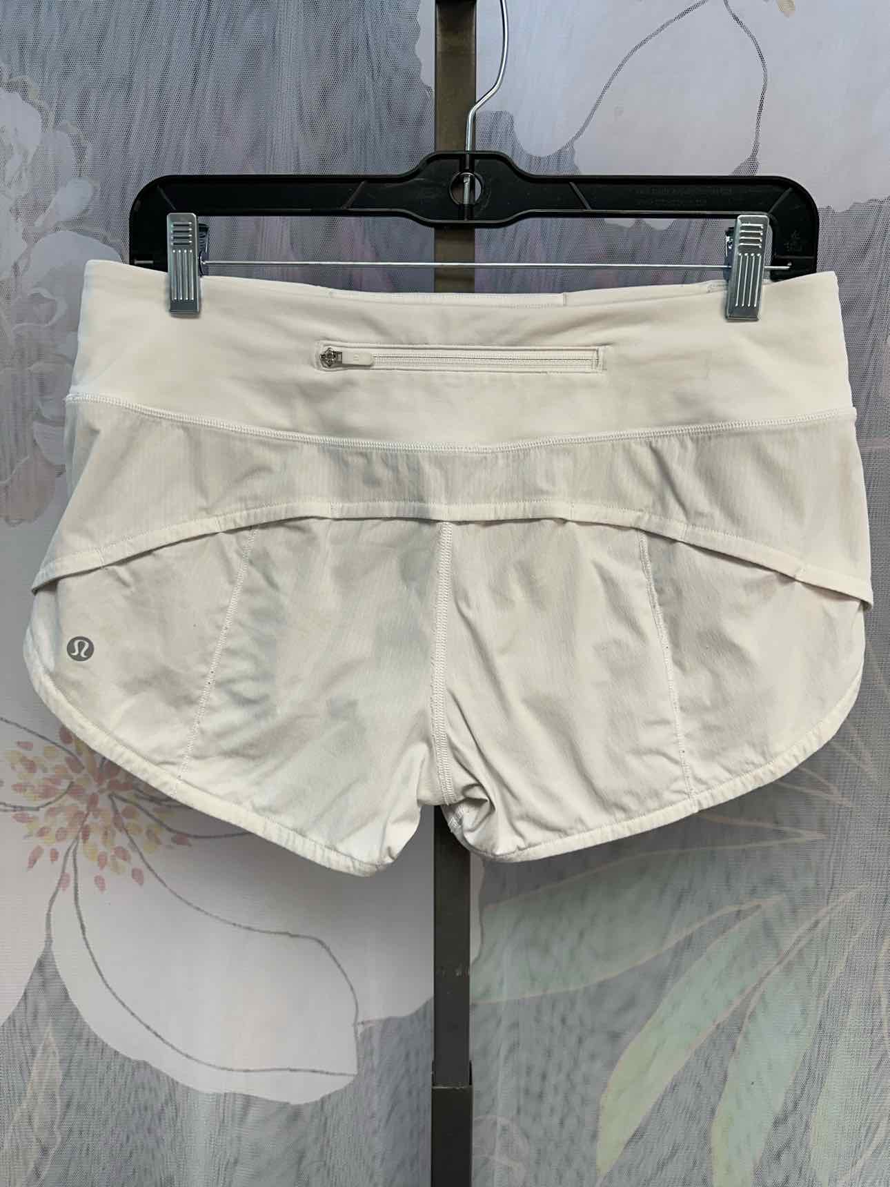 Lululemon Size 6 White Shorts