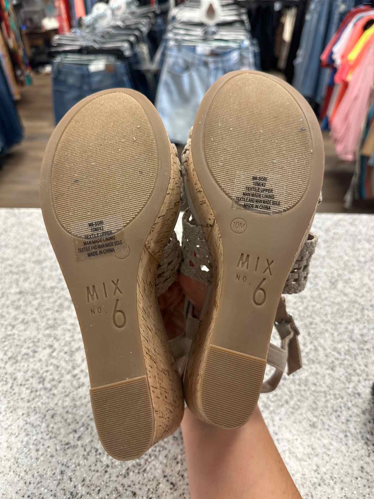 Mix No 6 Size 10 Tan Shoes
